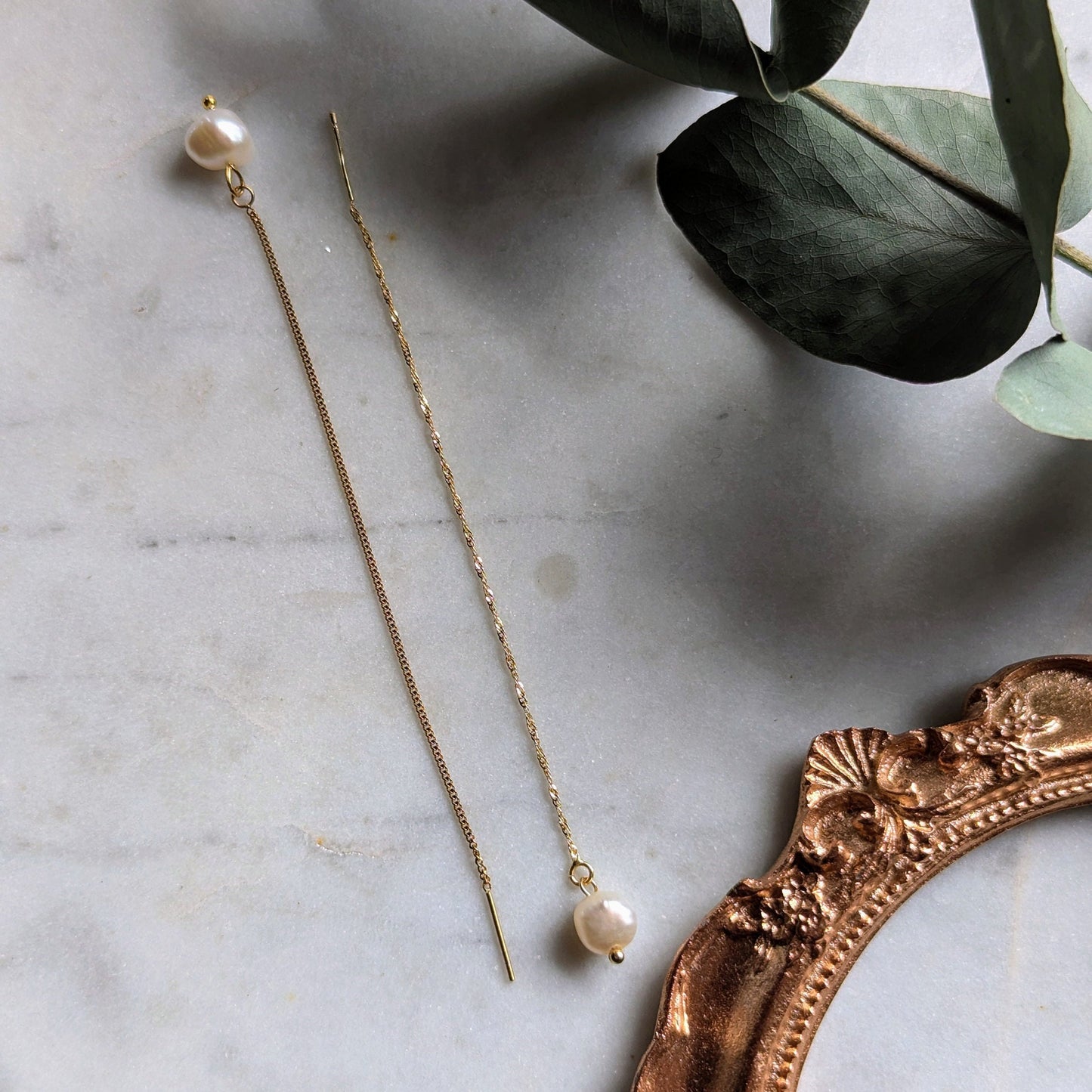 Boucles d'oreilles en fil de chaîne de Singapour avec perles d'eau douce