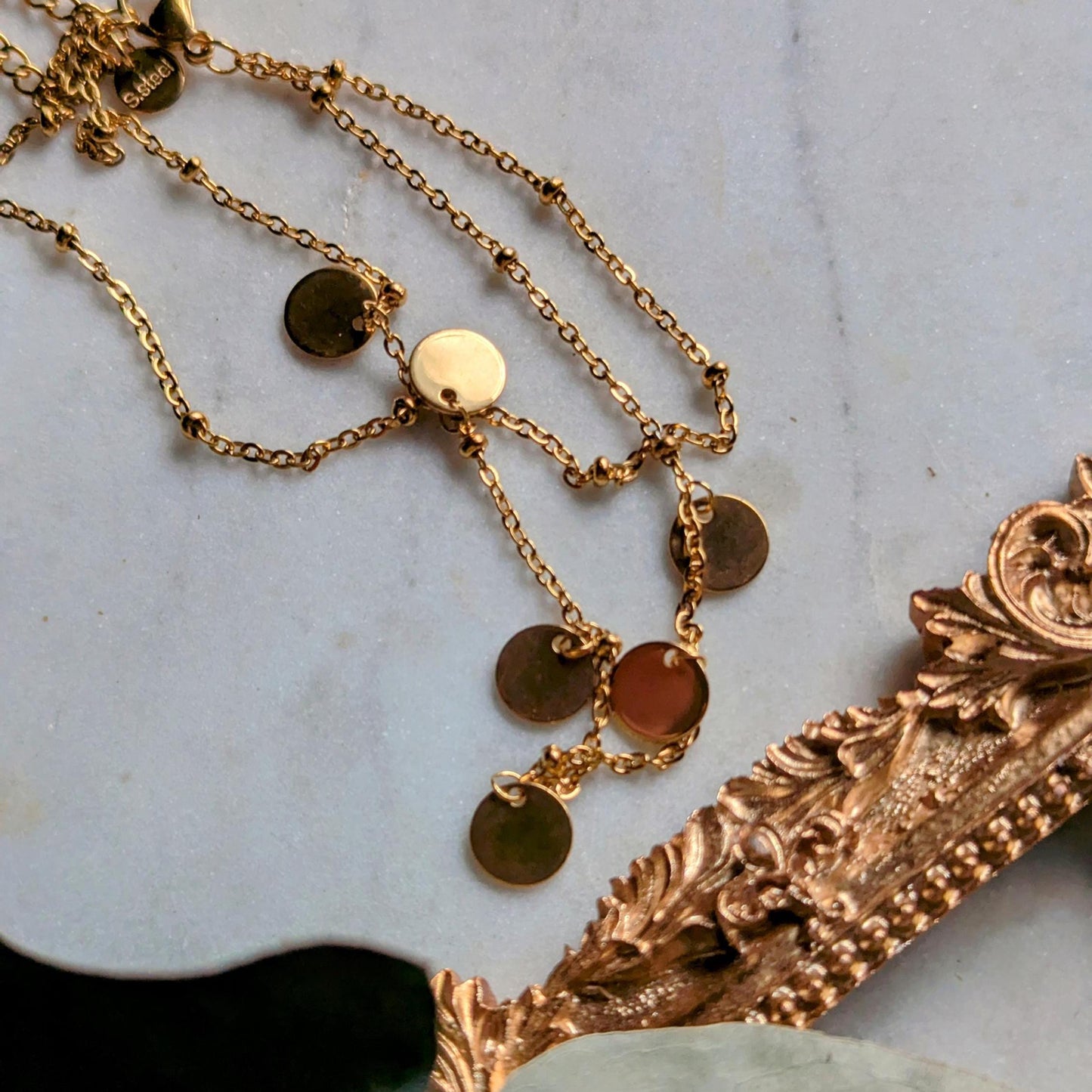 Bracelet de cheville en acier inoxydable avec pendentifs en forme de pièces de monnaie