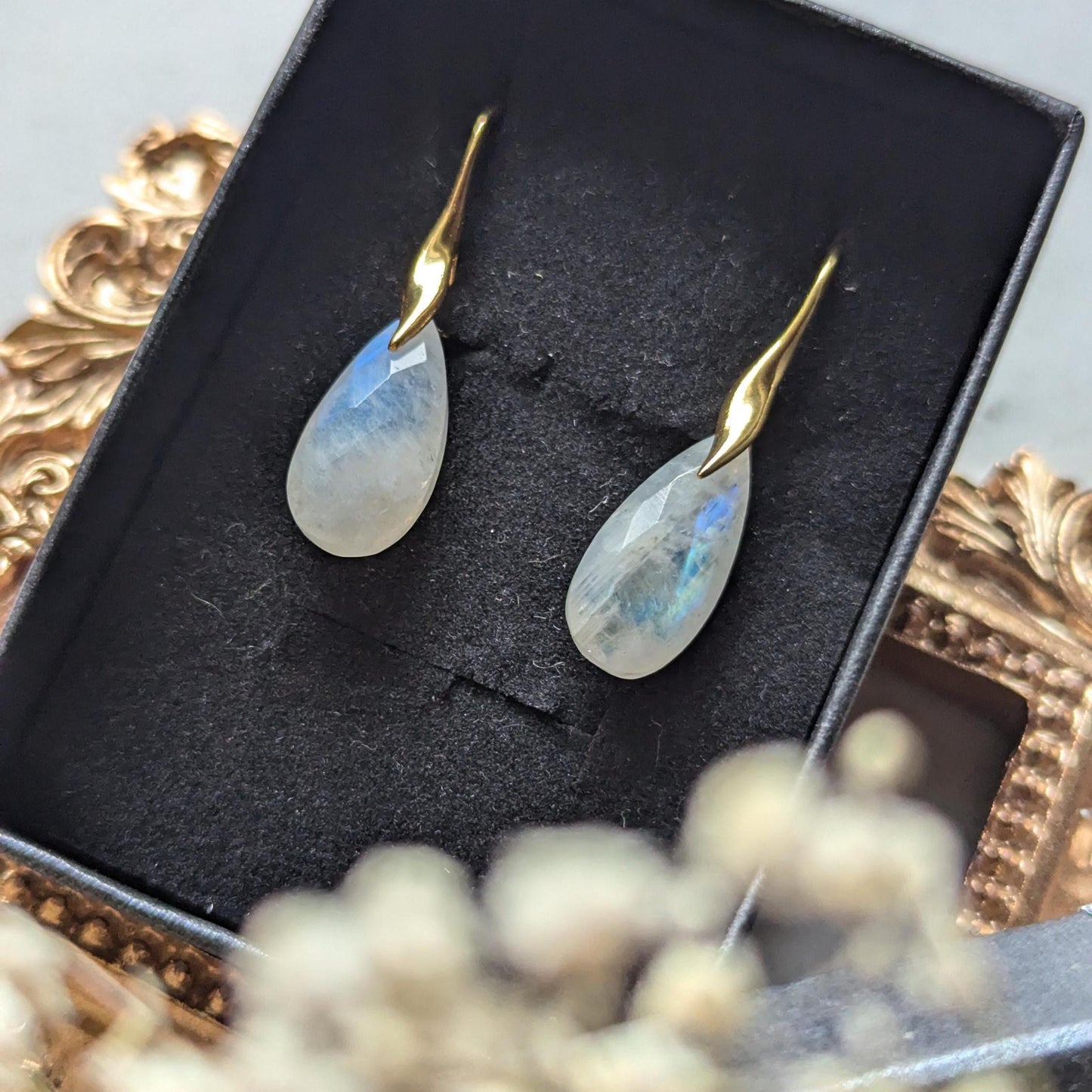 Boucles d'oreilles en pierre de lune avec crochets en argent 925