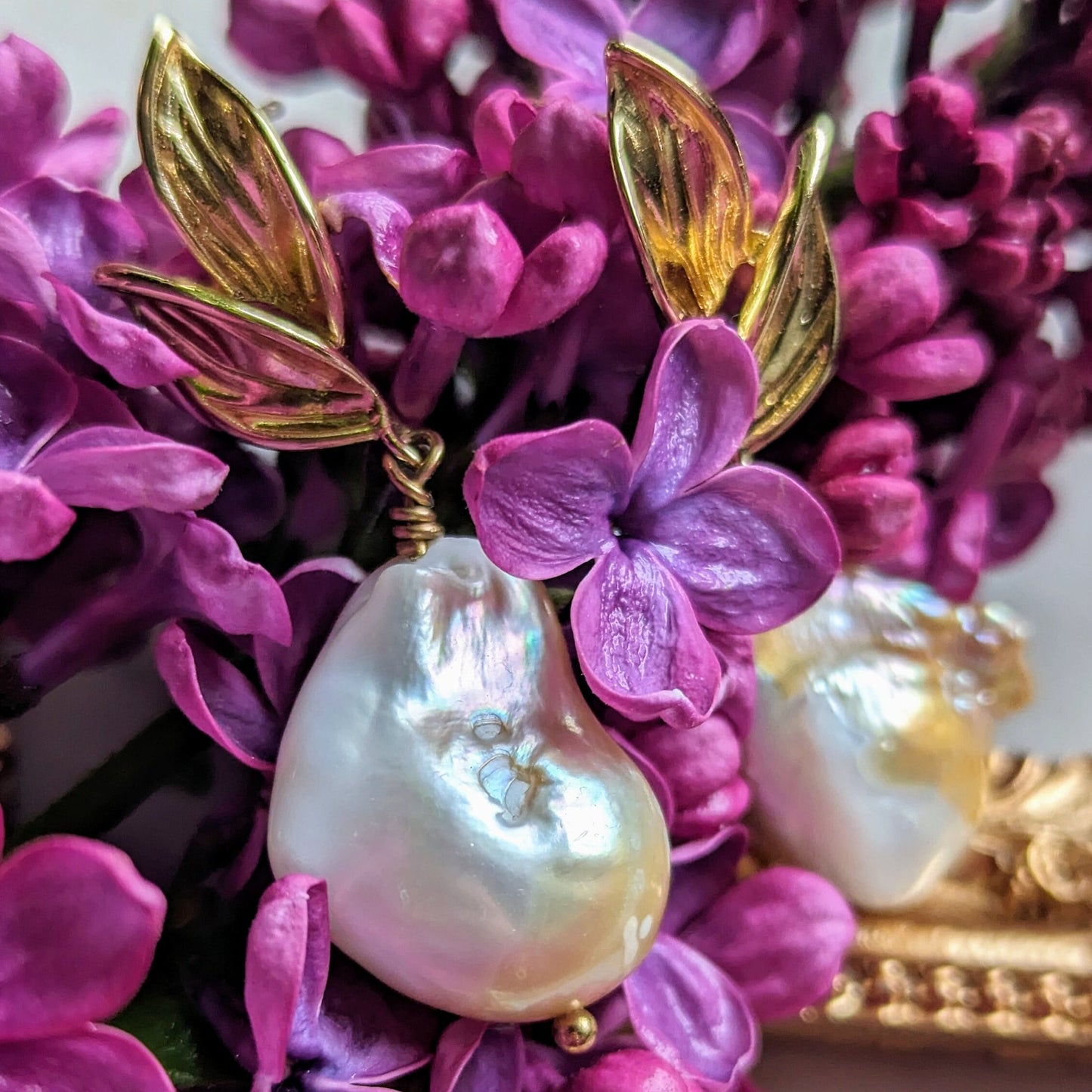 Boucles d'oreilles en perles baroques Flameball