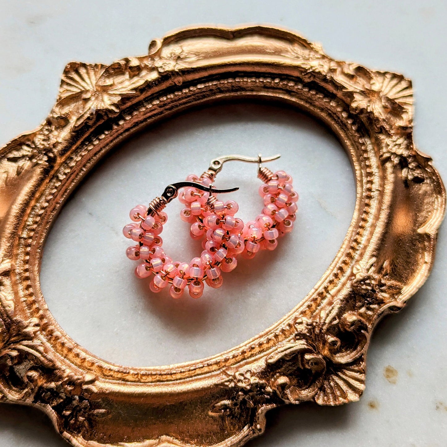 Color Wraps Creolen "Peach" – Roségold & Pfirsich Rocailles