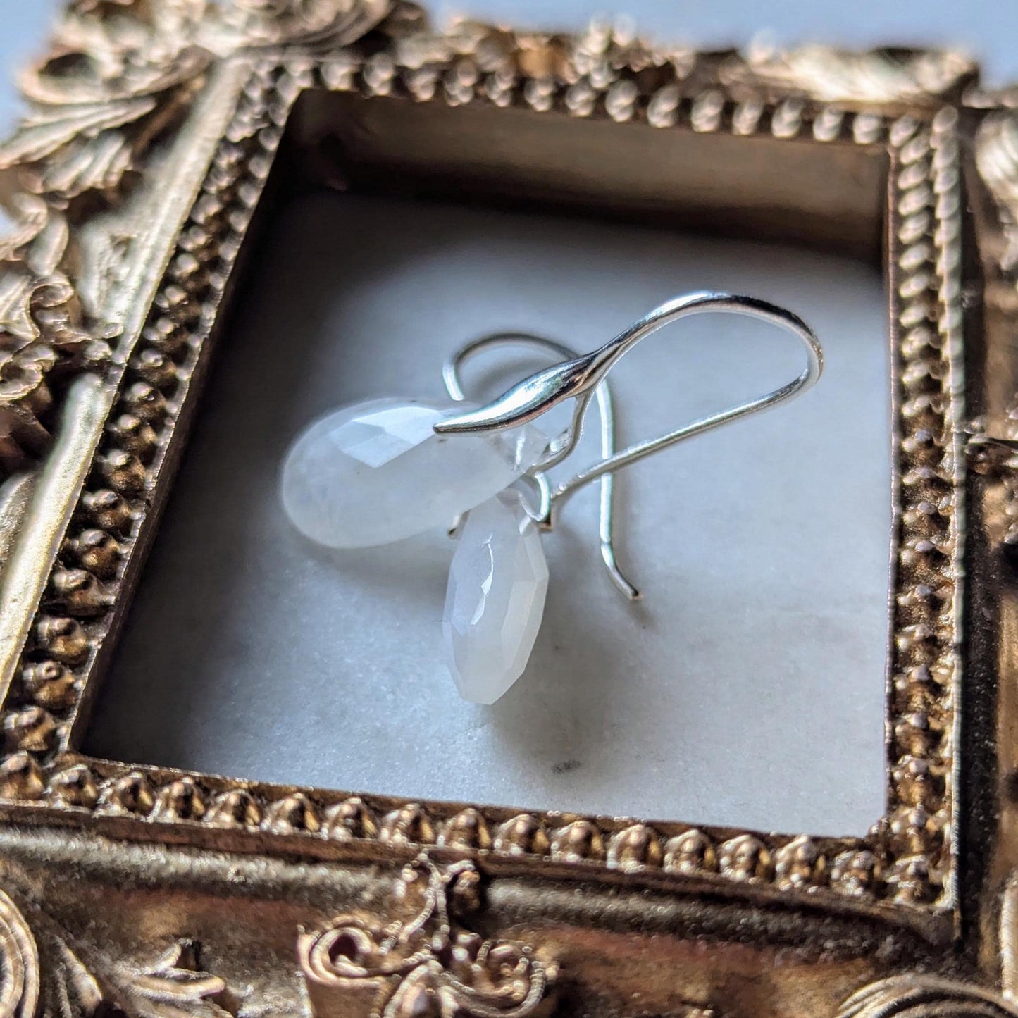Boucles d'oreilles en pierre de lune avec crochets en argent 925