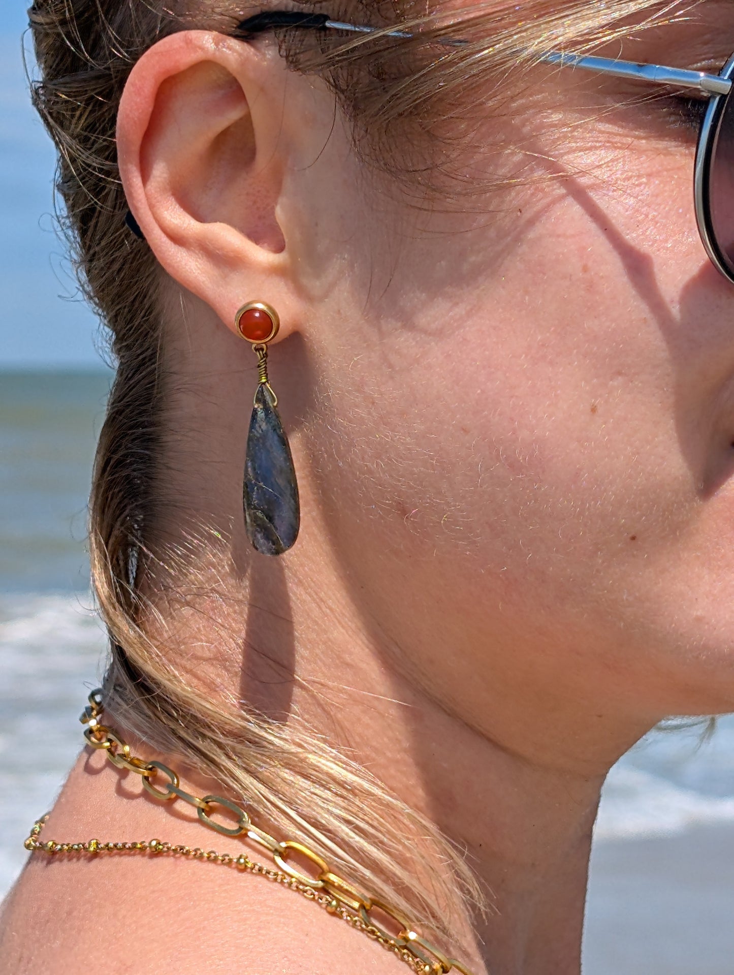 Boucles d'oreilles avec cornaline et labradorite
