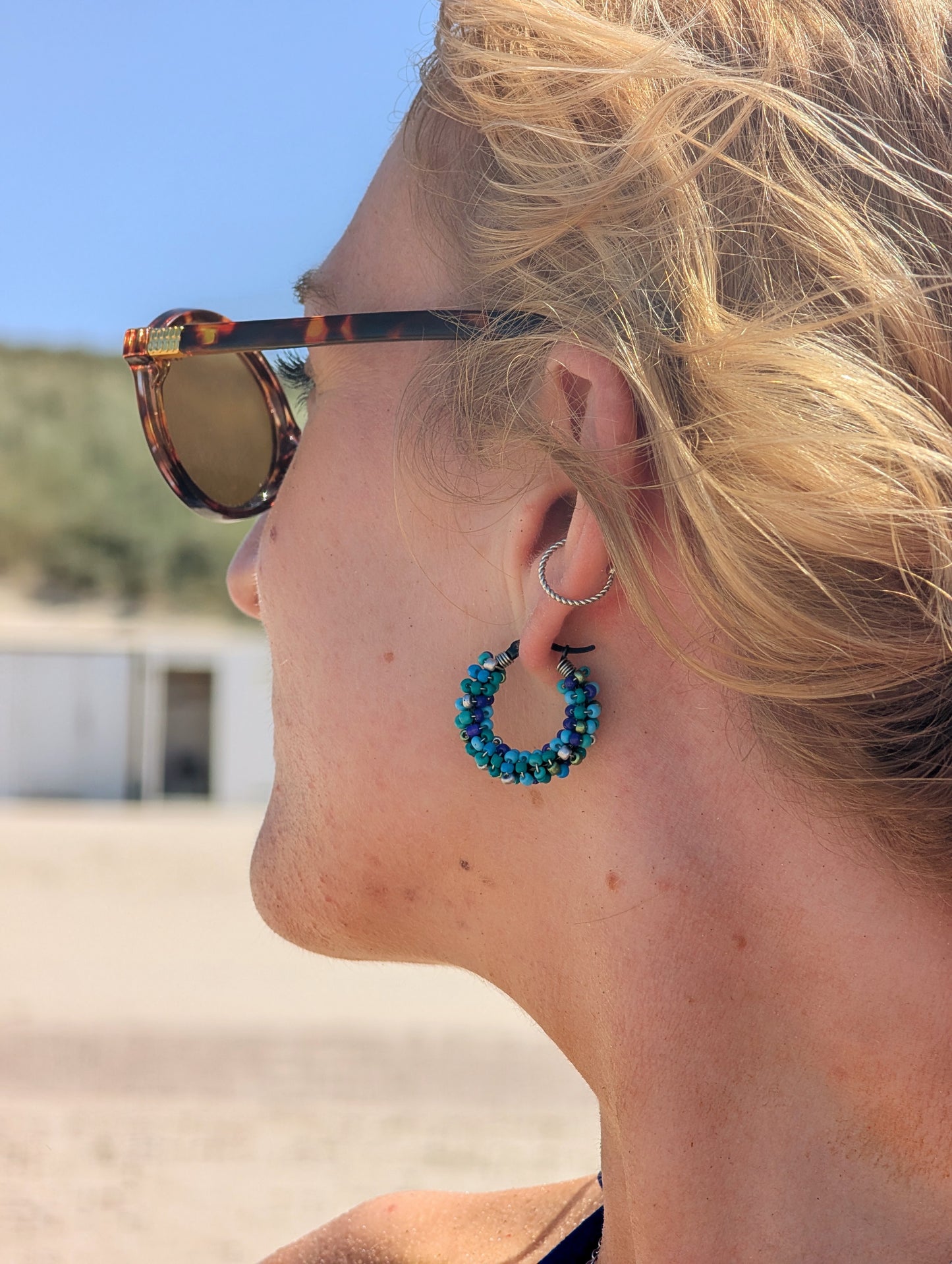 Boucles d'oreilles créoles rocaille "Shéhérazade"