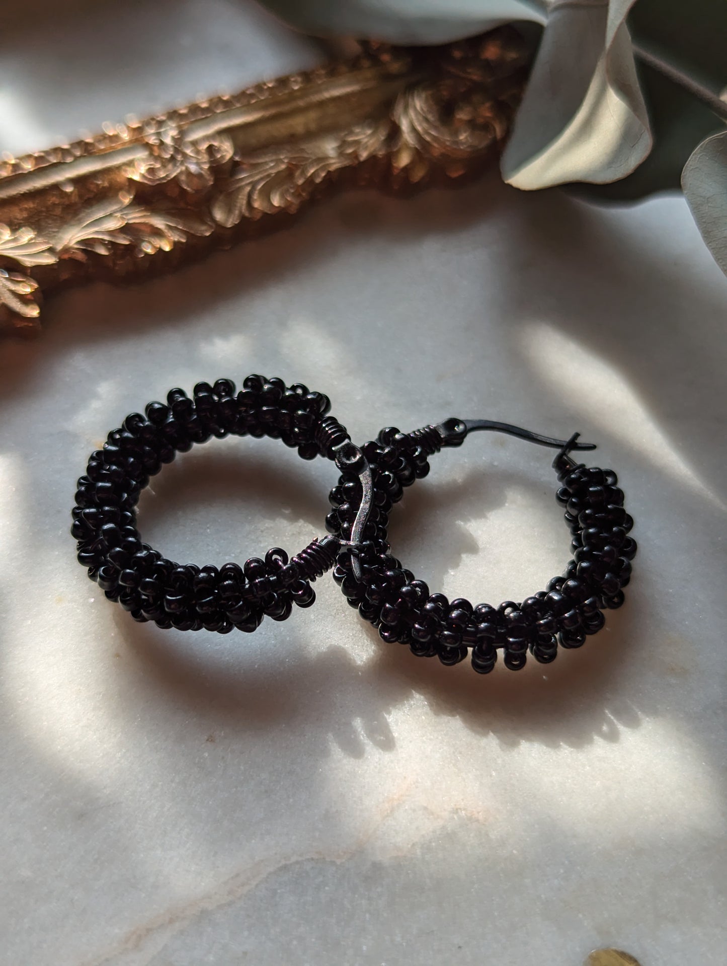 Boucles d'Oreilles Créoles Rocailles "Noir"