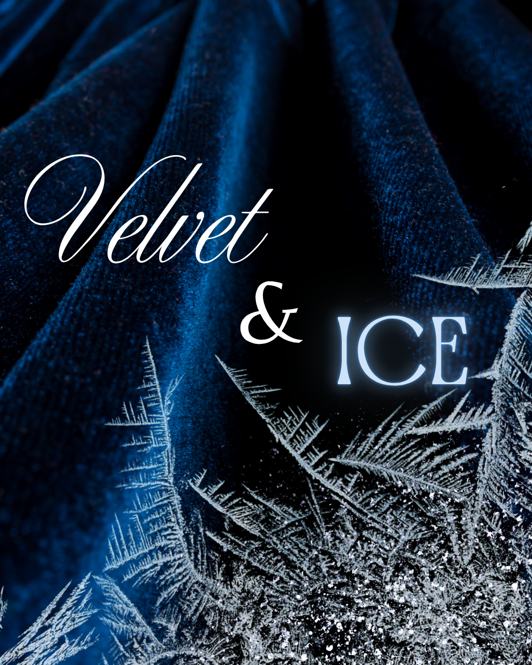 Titelbild der Schmuckkollektion "Velvet & Ice". Dunkelblauer, samtartiger Stoff im Hintergrund trifft auf leuchtend weiße Eiskristalle und Frostmuster im Vordergrund.