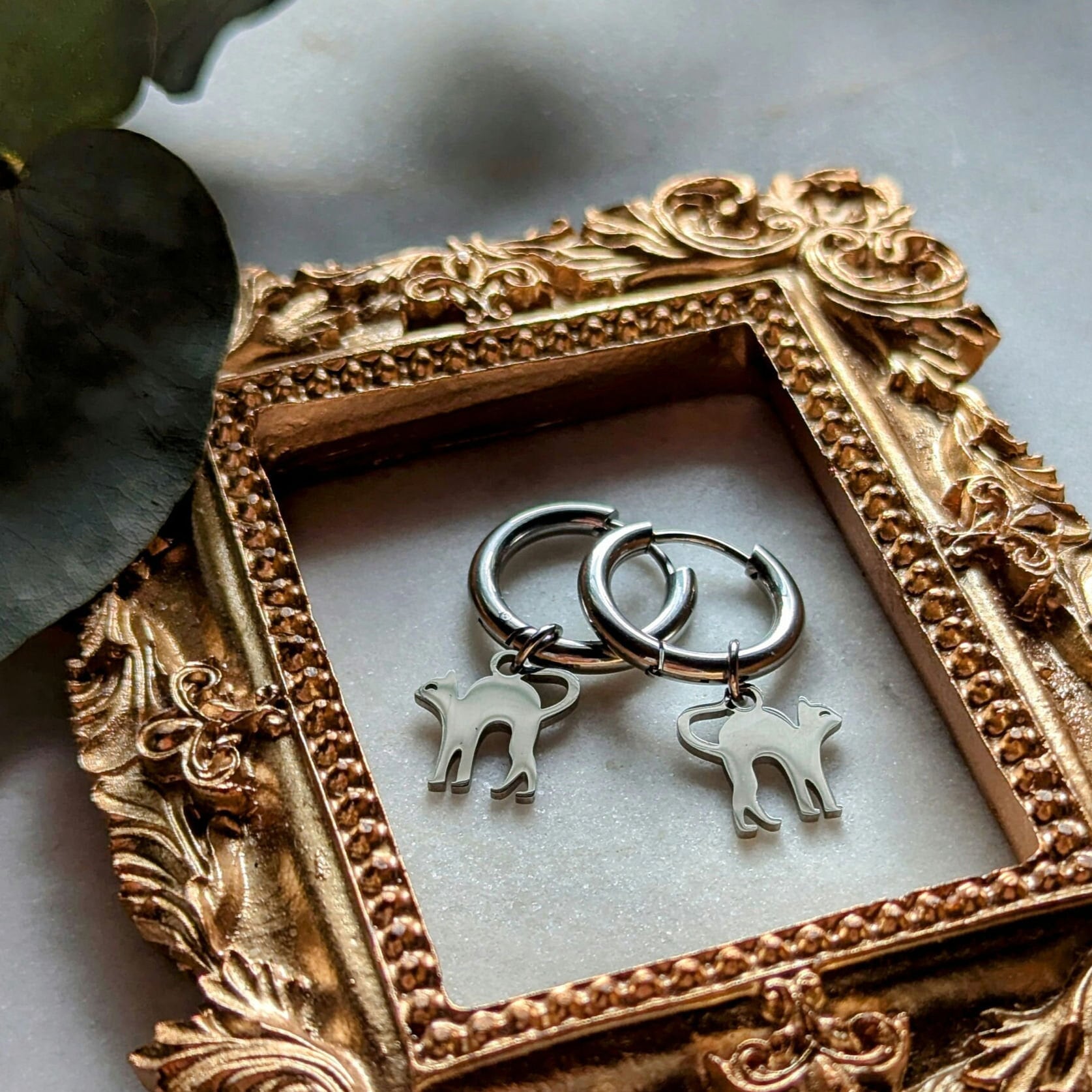 Edelstahl Creolen mit Katzenanhänger