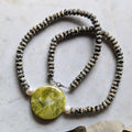 Handgemachte Kette aus dalmatiner Jaspis und großem Serentin