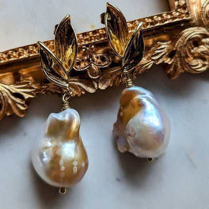 Boucles d'oreilles en perles baroques Flameball
