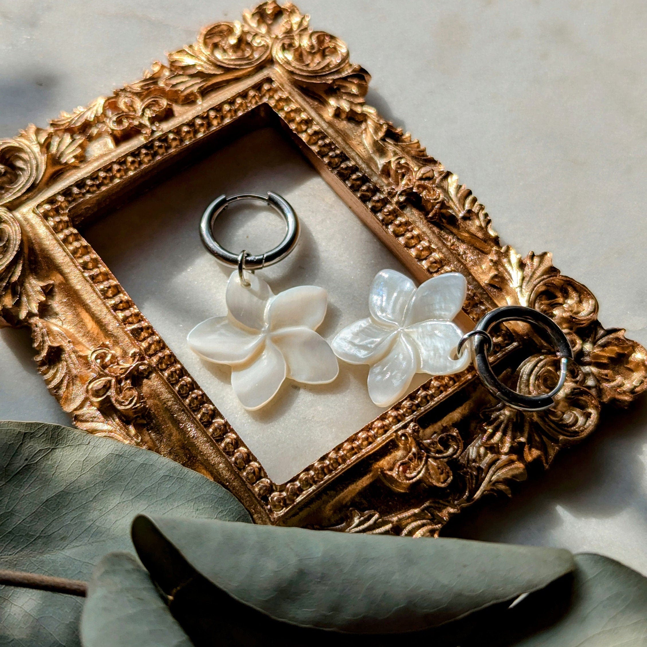 Hawaii Glow Creolen: Dein Sommer zum Tragen