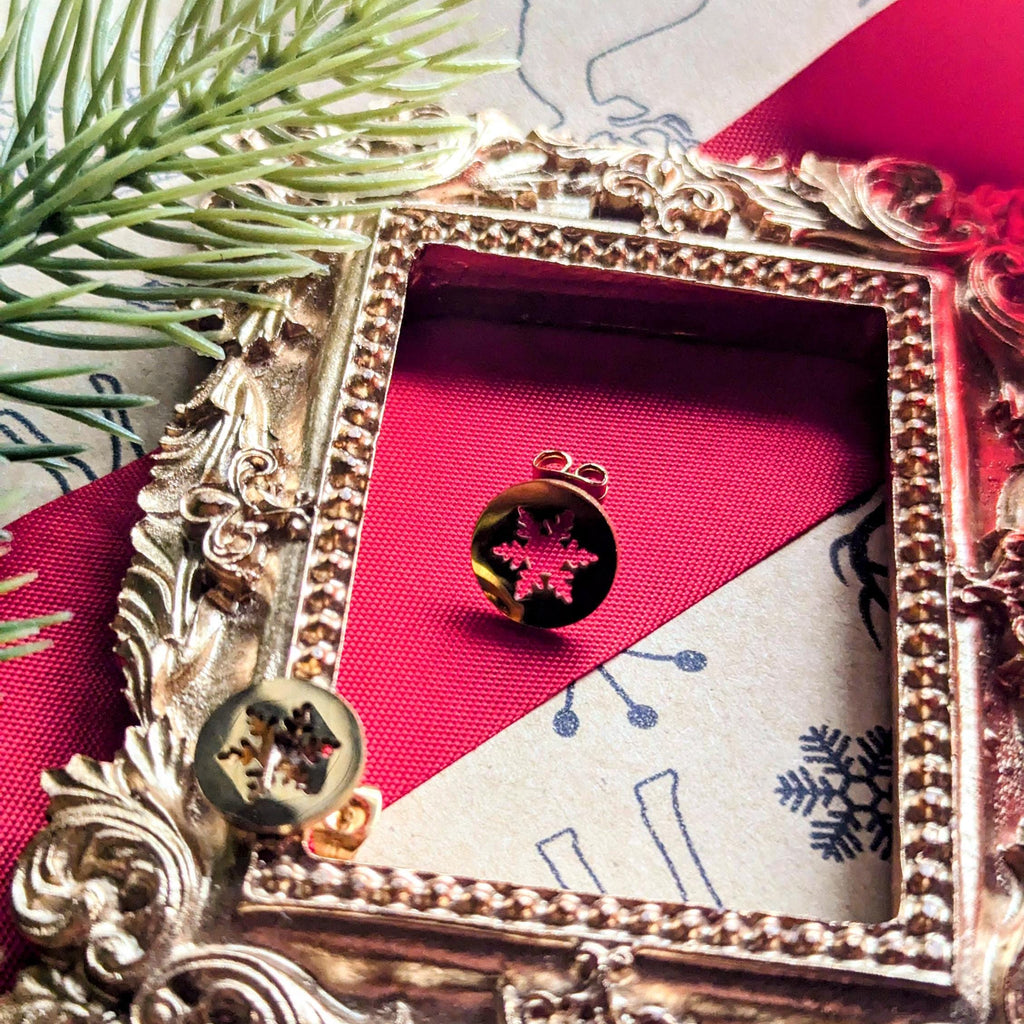 Ohrstecker "Winter Wonderland" – Schneeflocken & Edelstahl