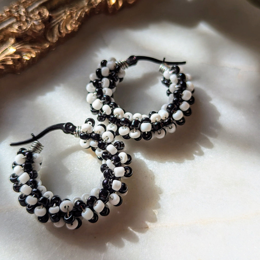 Rocailles earrings "Chess"