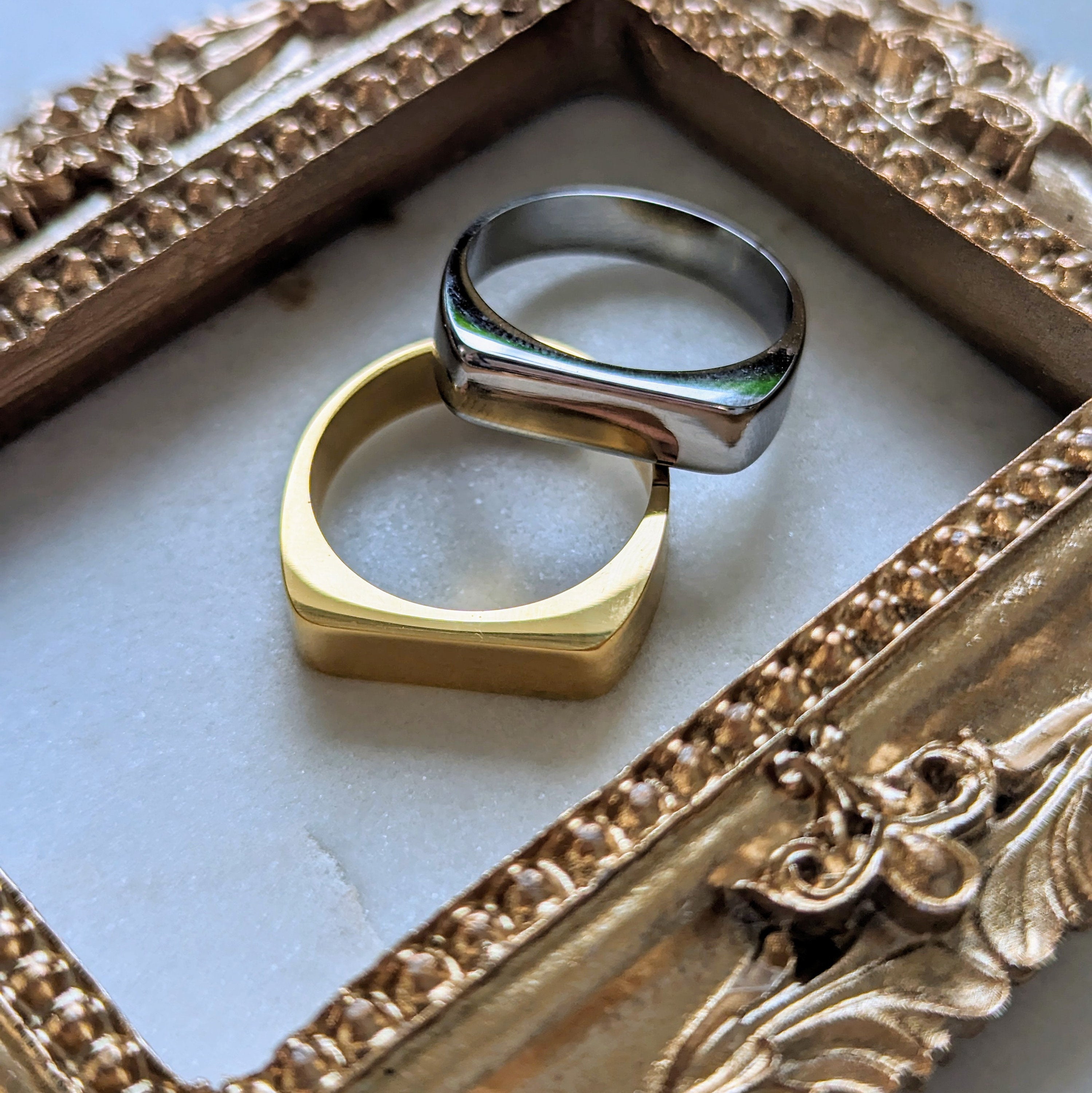 Minimalistischer Edelstahlring in Gold und Silber - Edelstahlring mit flacher Oberseite