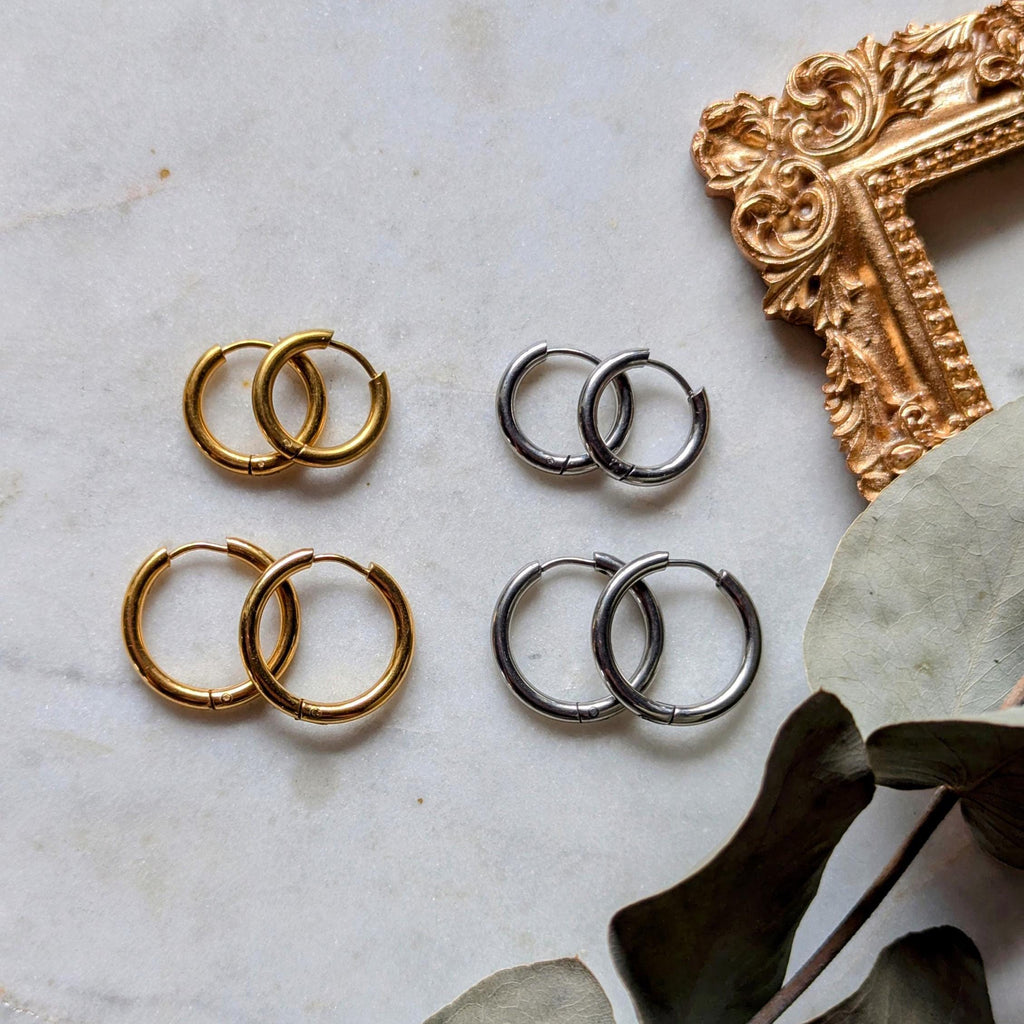 Waterproof stainless steel hoop earrings in two sizes