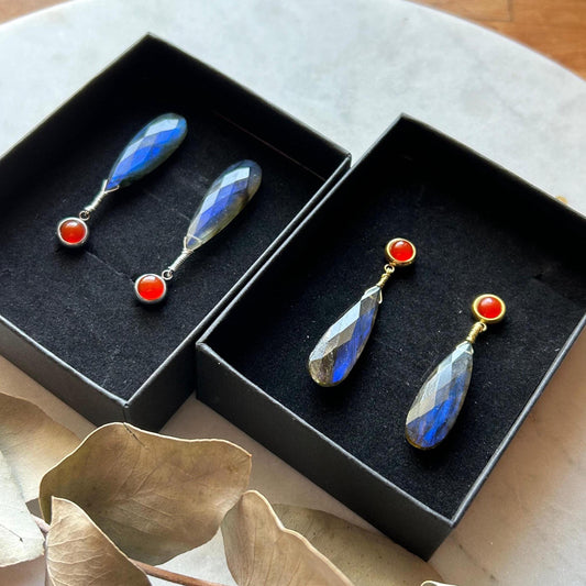 Boucles d'oreilles avec cornaline et labradorite