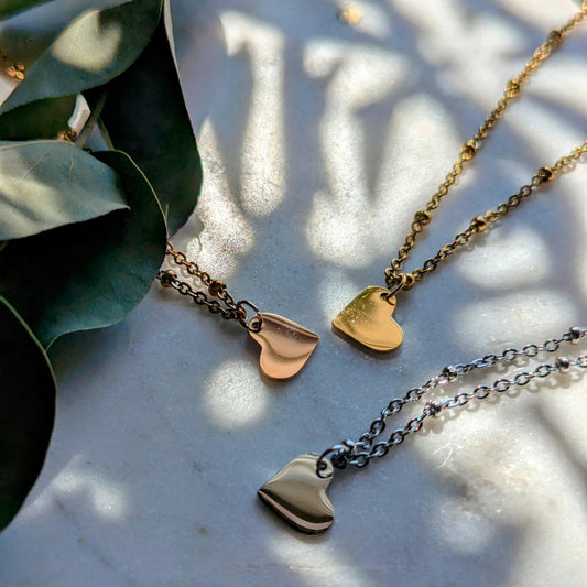 Satellite chain with heart pendant made of stainless steel