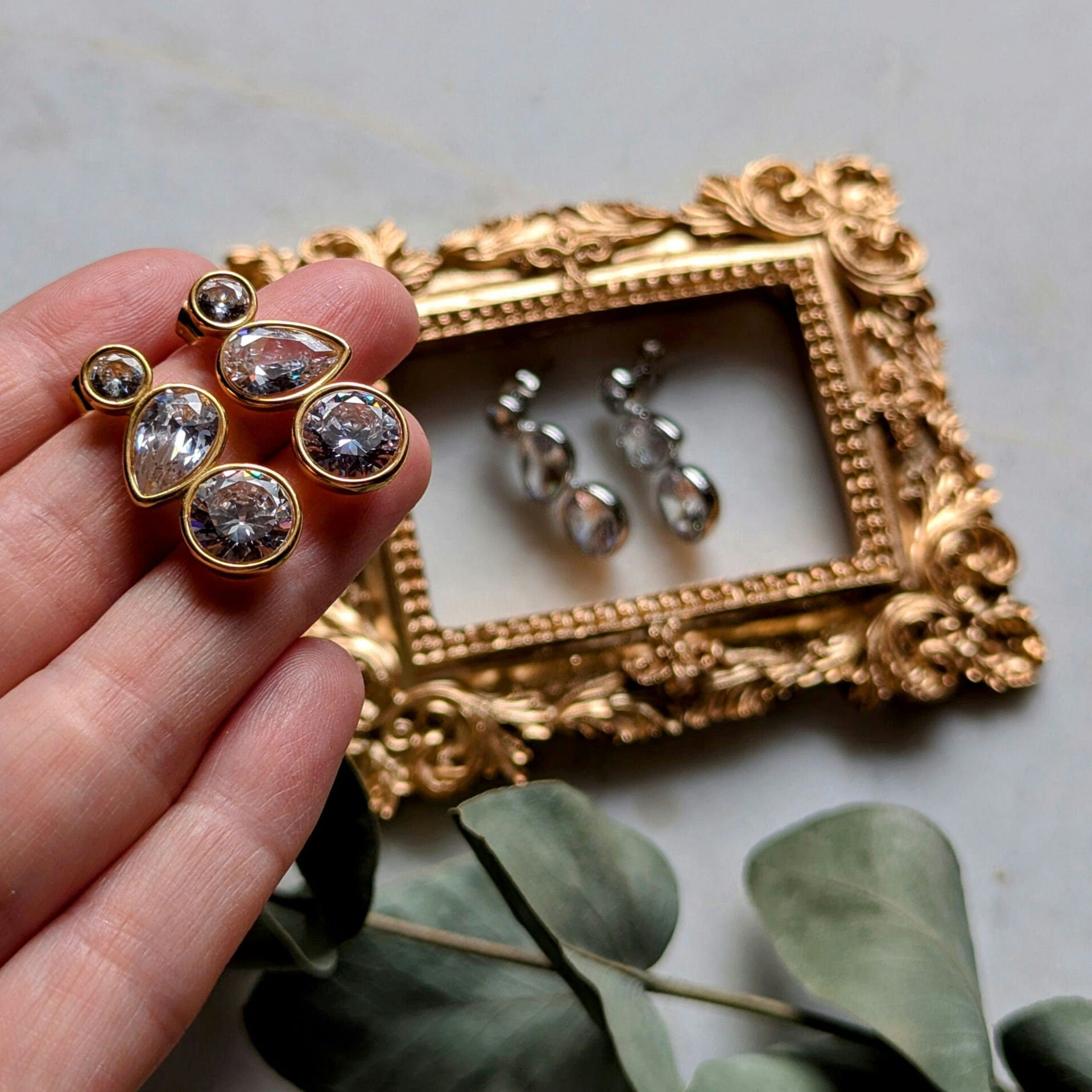 Zirkonia Ohrstecker "Trio" - Ohrstecker aus Zirkonia mit drei Steinen