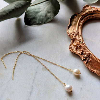 Boucles d'oreilles en fil de chaîne de Singapour avec perles d'eau douce