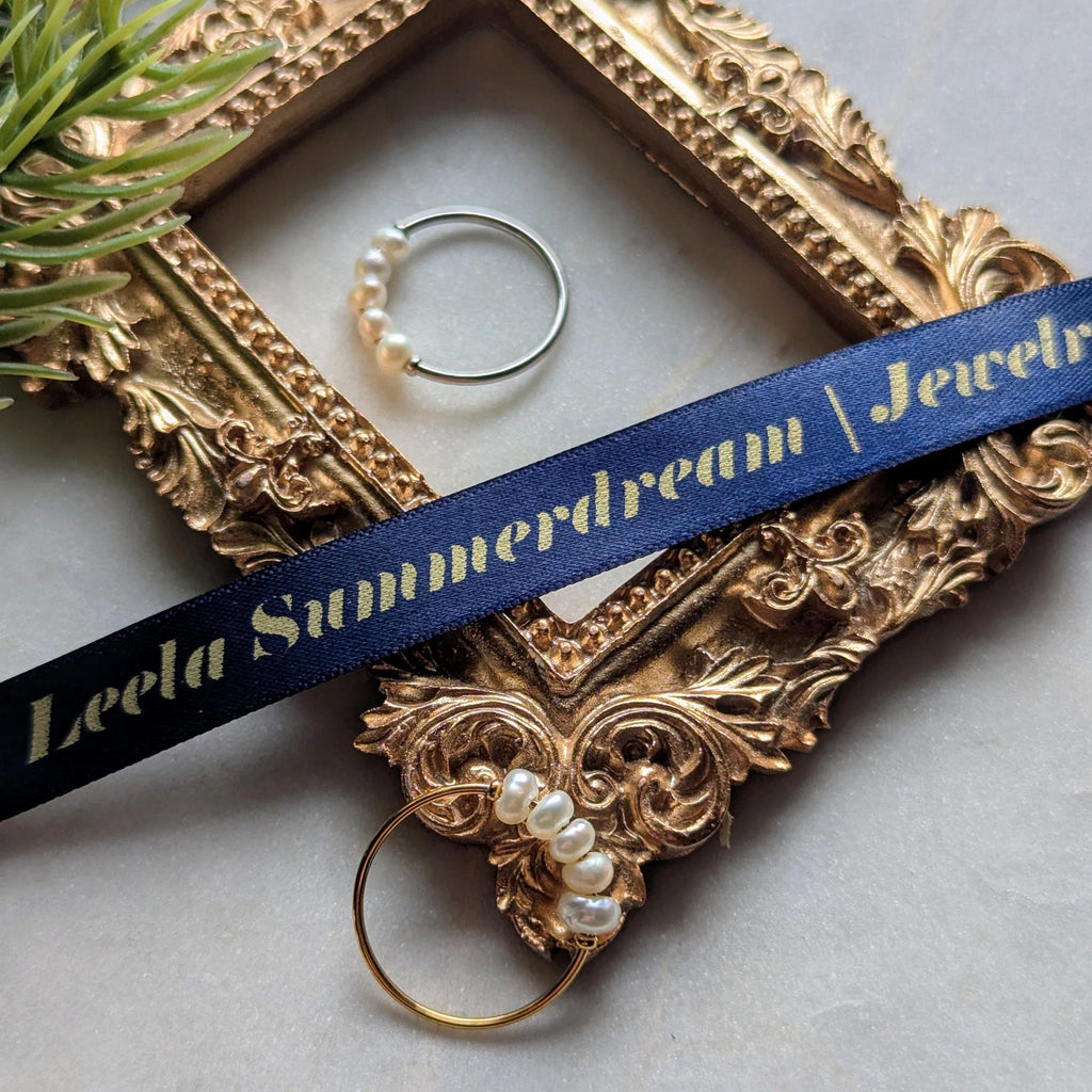 Perlenring "Sweetpea" – Edelstahl mit Süßwasserperlen