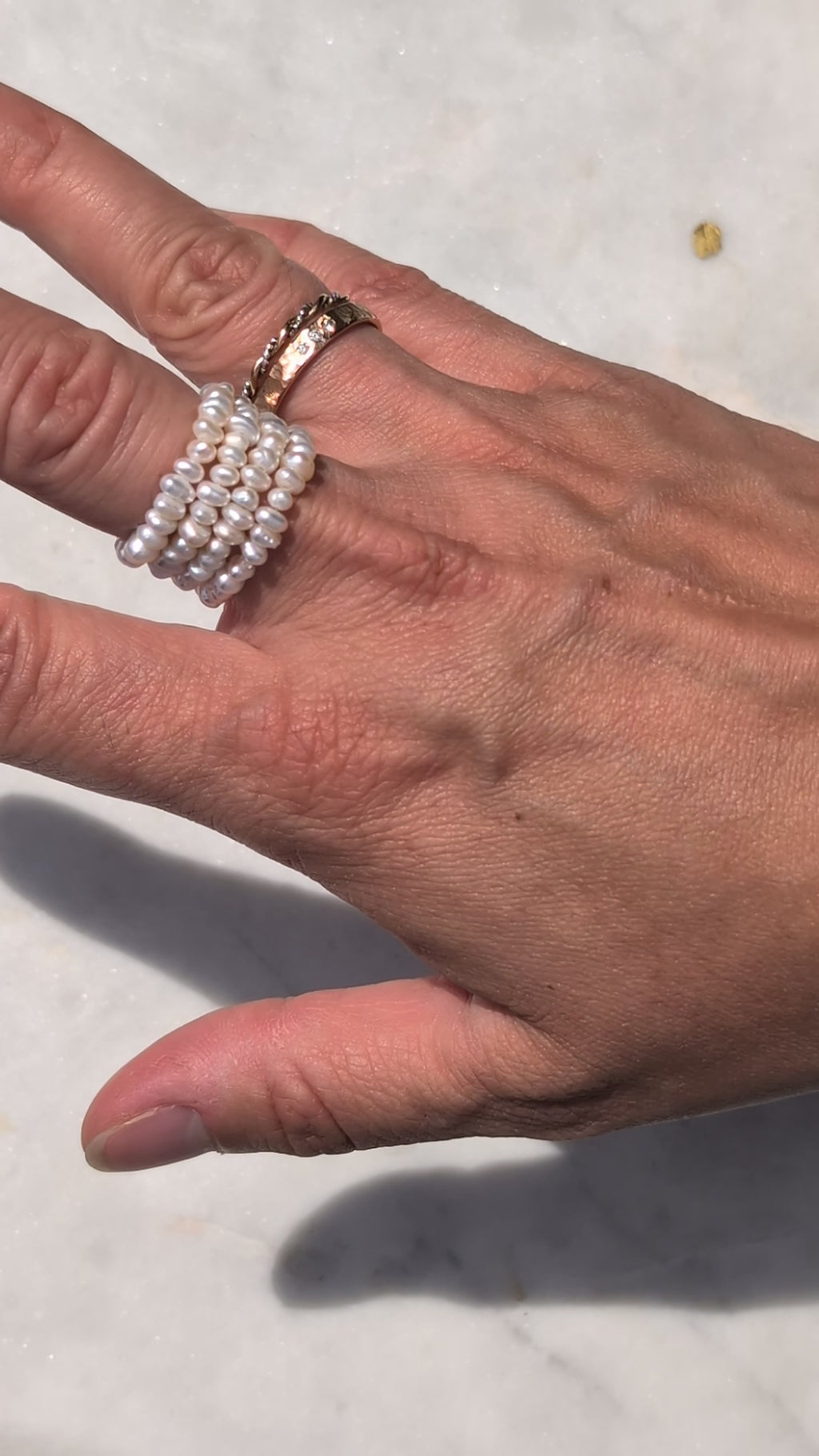 Elastischer Perlenring "Luna"