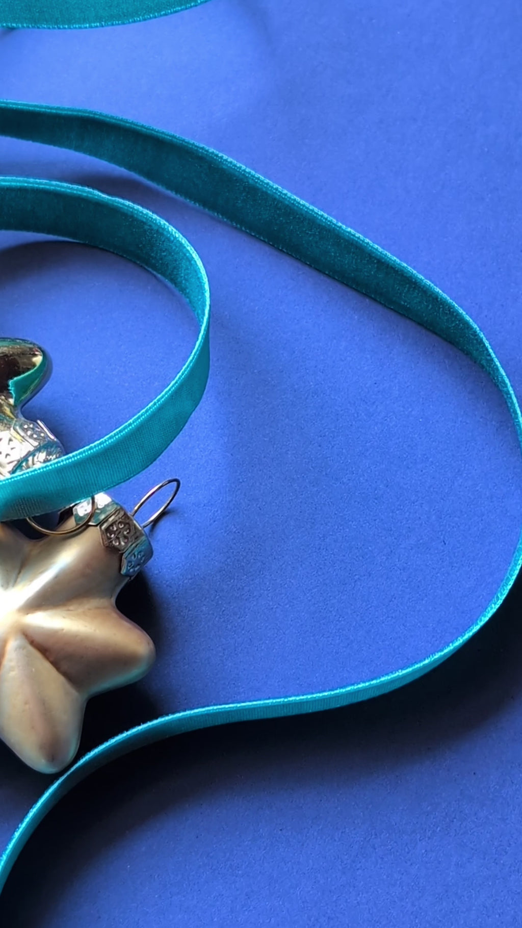 Winter Pearl Collier – Collier aus Perlen, Fluorit und Samt