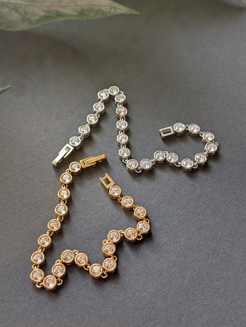 Tennisarmband "Match-Point" - Tennisarmband aus Edelstahl und Zirkonia