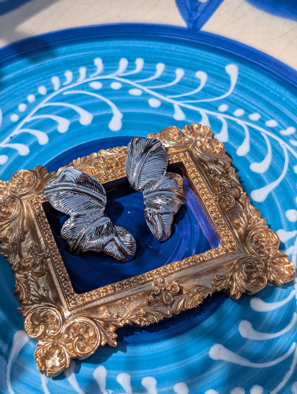 Statement Ohrstecker "Bali-Blätter"