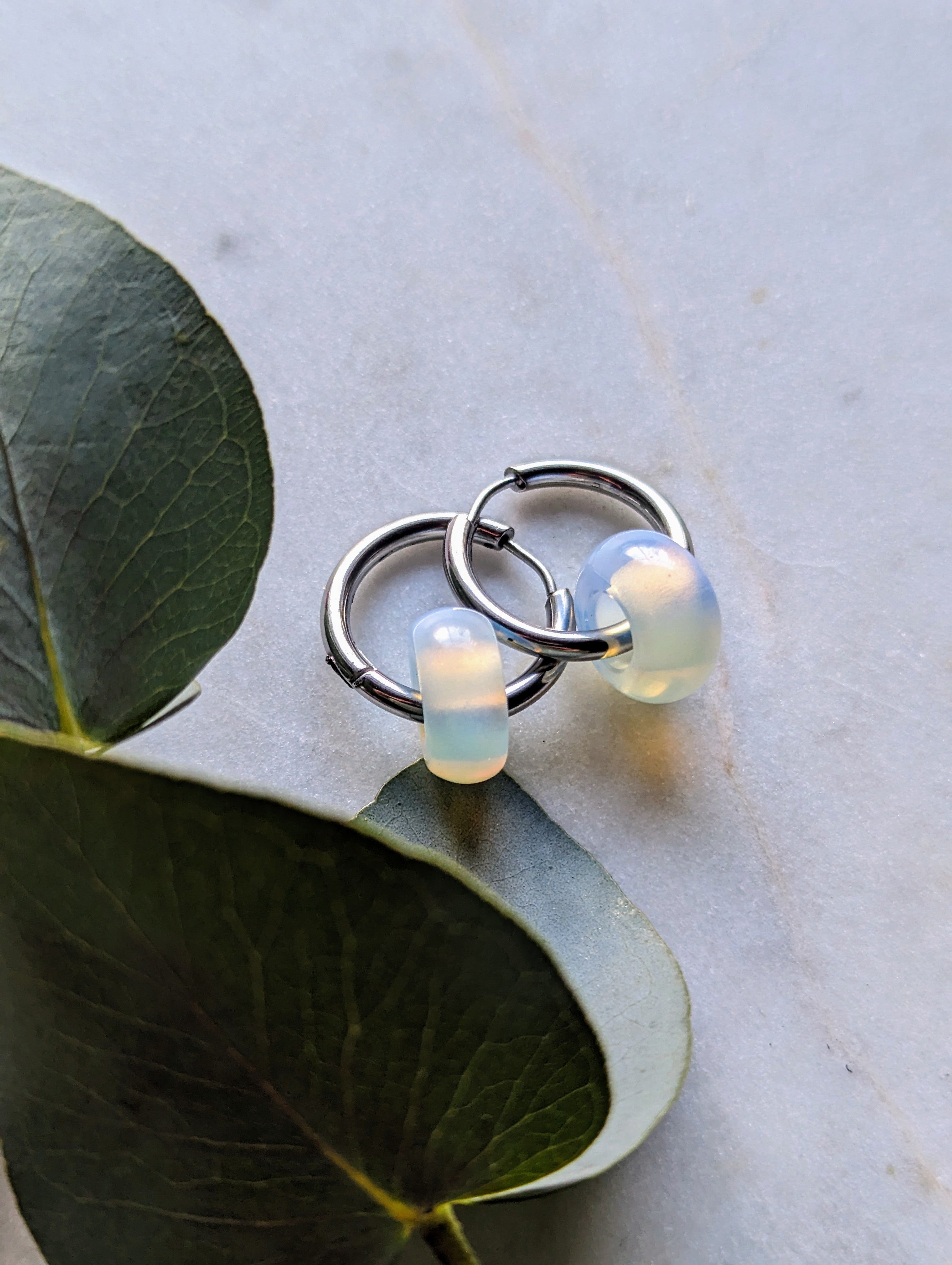 Creolen mit Edelstein Loop - Opalit