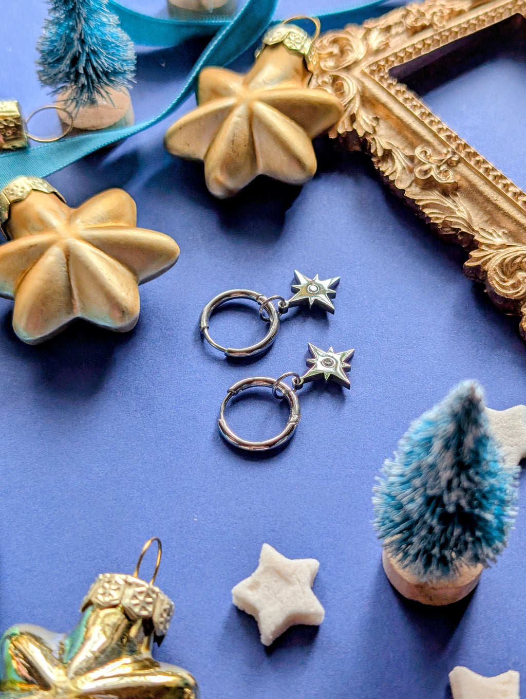 Starlight Creolen - Edelstahl Creolen mit Sternanhänger und Zirkon