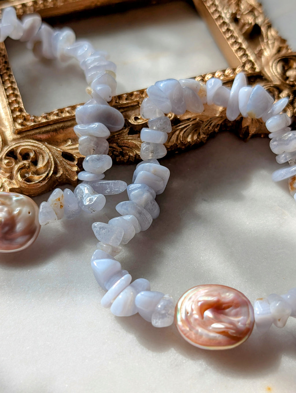 Edelsteinarmband "Wolkenflüstern"