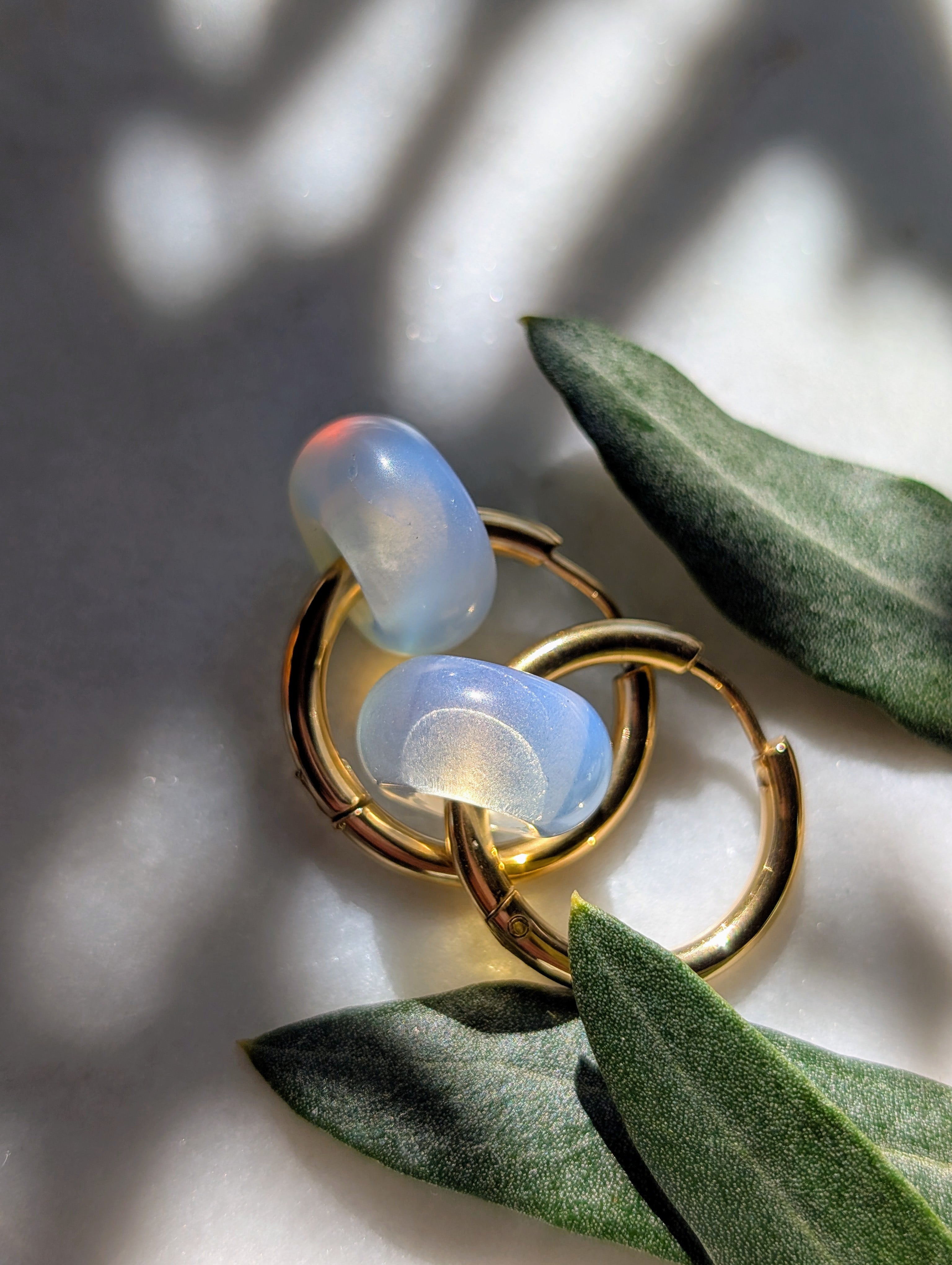 Creolen mit Edelstein Loop - Opalit