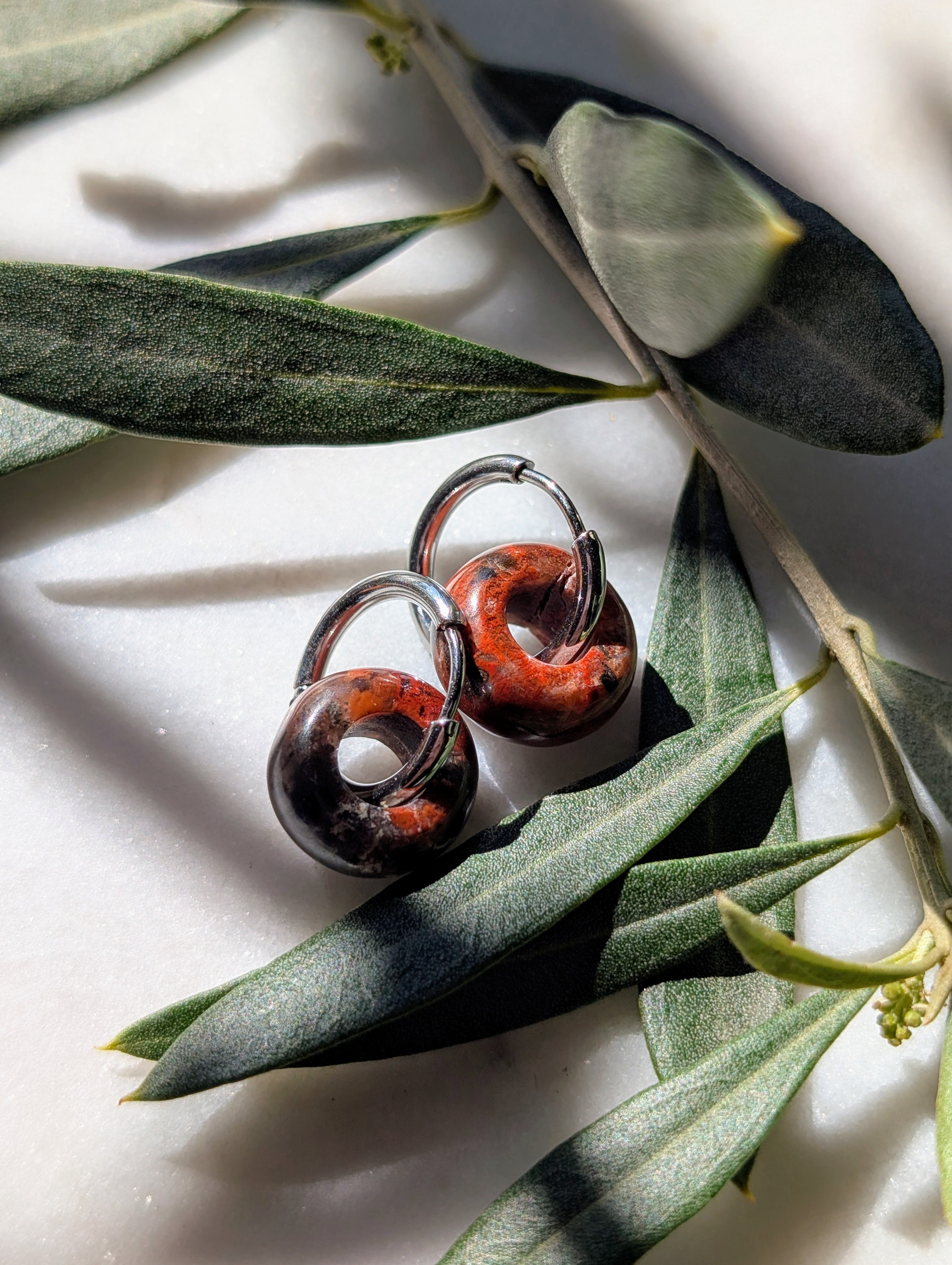 Creolen mit Edelstein Loop - Roter Jaspis