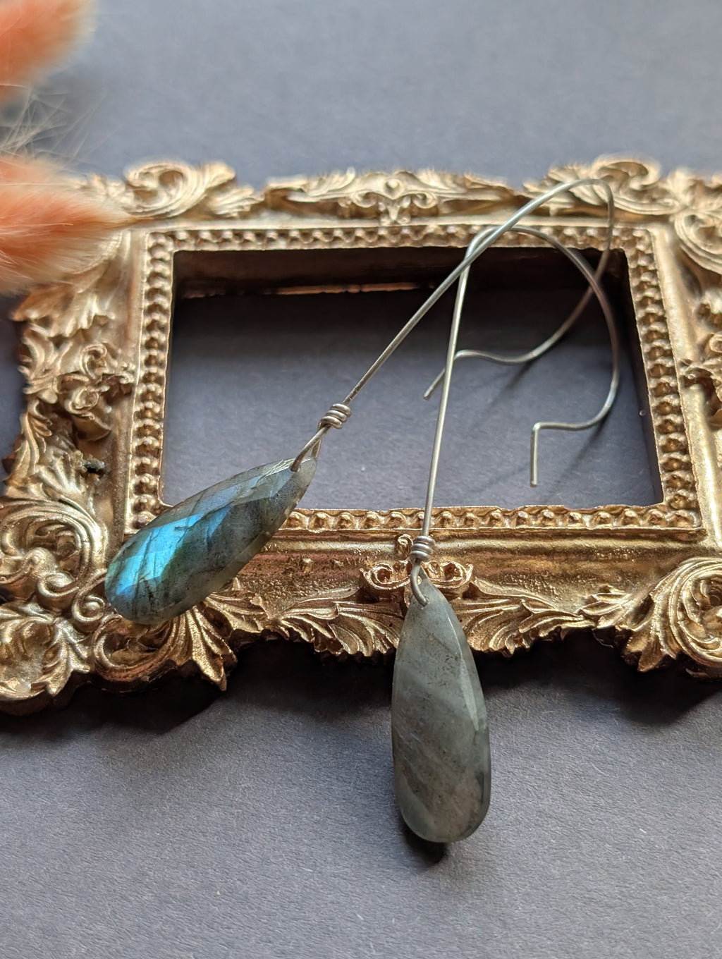 Ohrhänger "Velvet Briolettes" - Lange Ohrhänger mit Labradorit