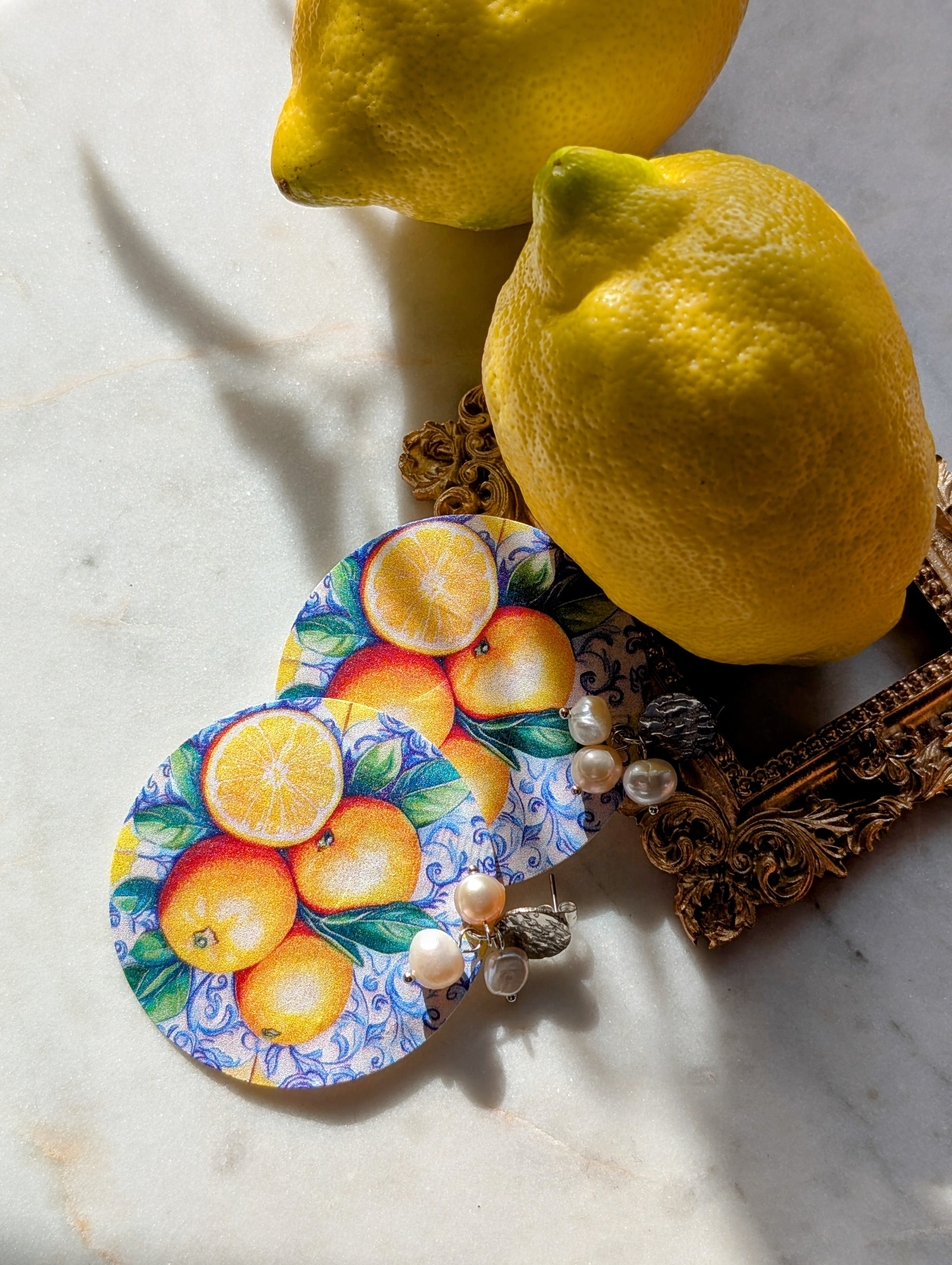 Luce di Amalfi – „Das Licht von Amalfi“ - Ohrringe aus Perlmutt mit Zitronenmuster