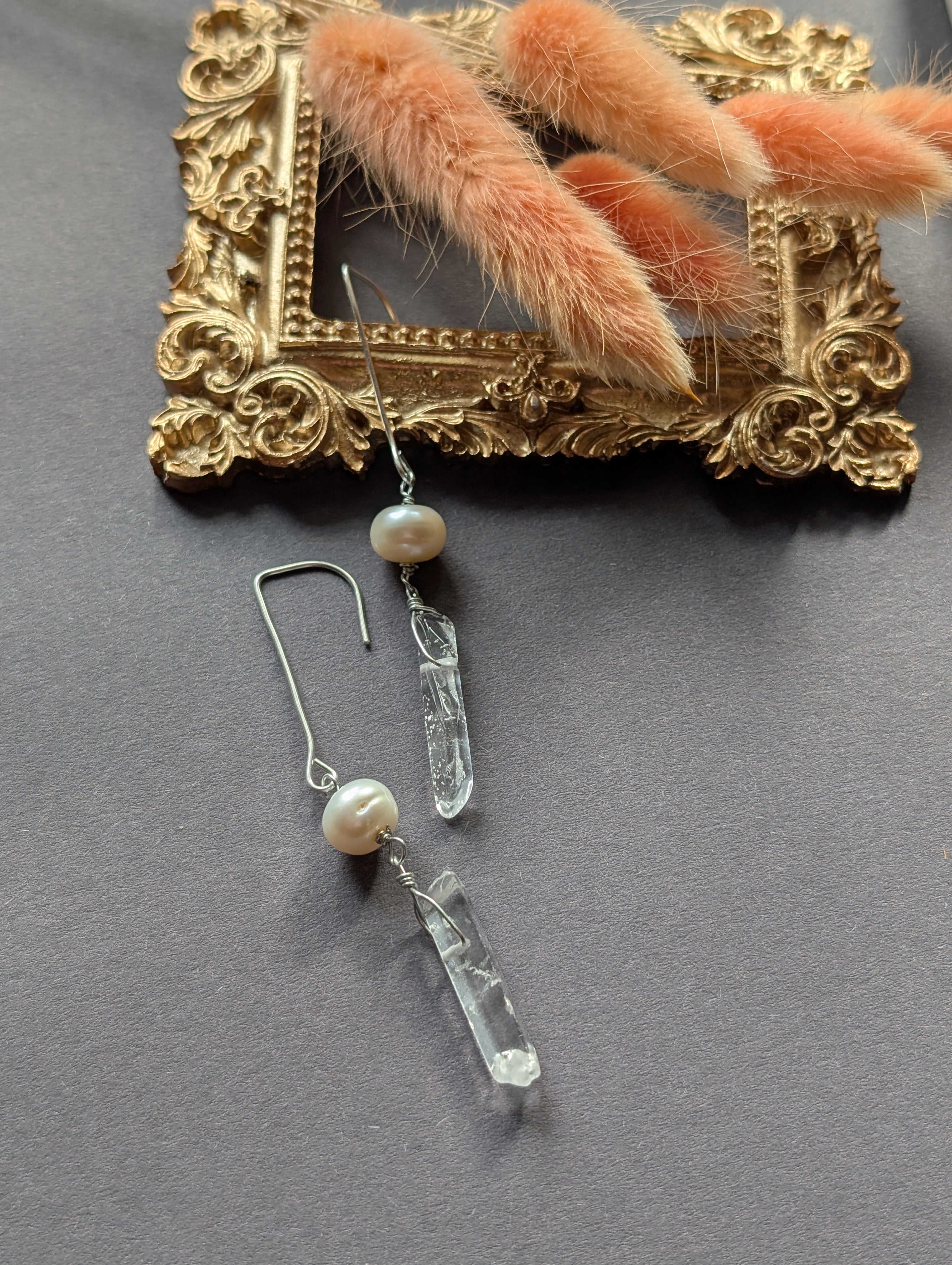 Istapp Pearl - Ohrhänger mit Quarz und  Perle