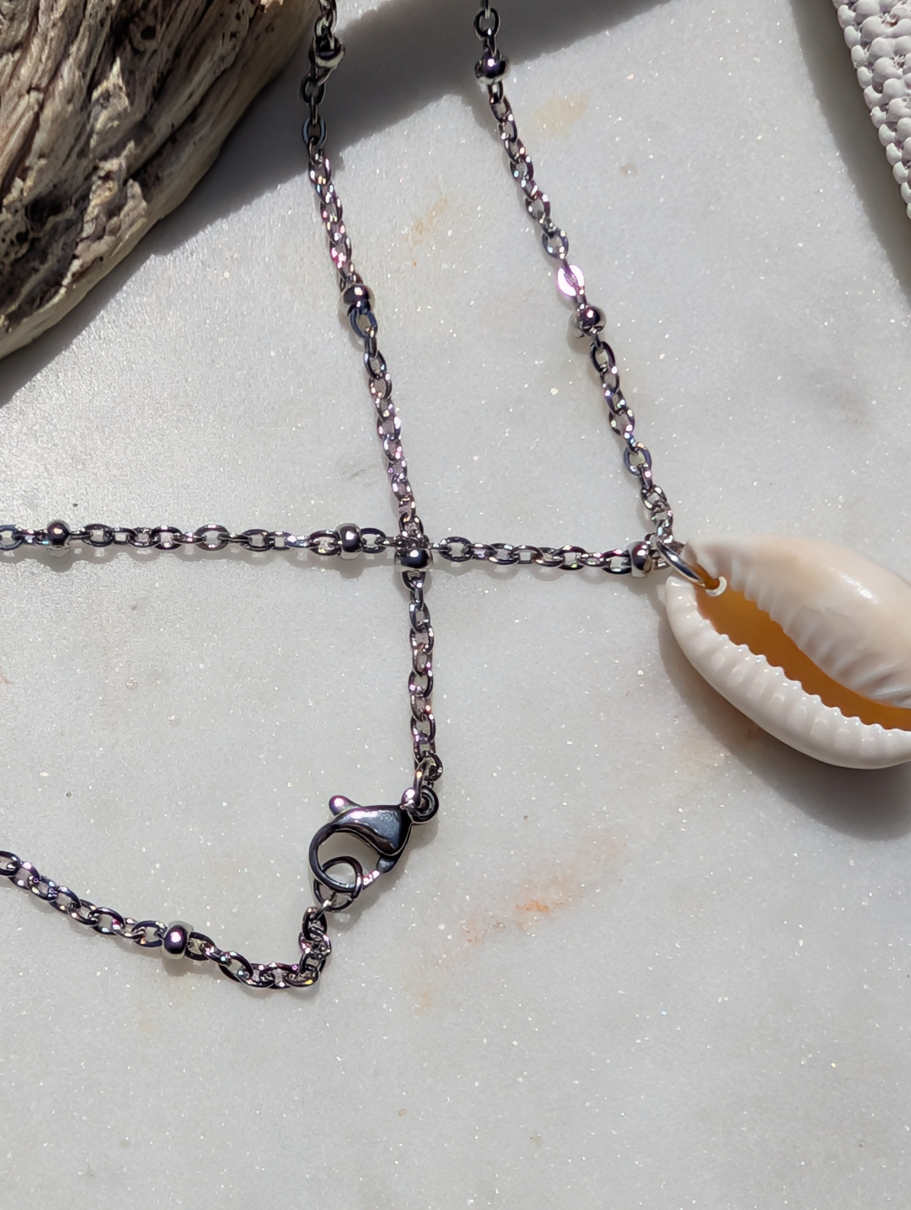 Muschelkette mit Kauri Muschel