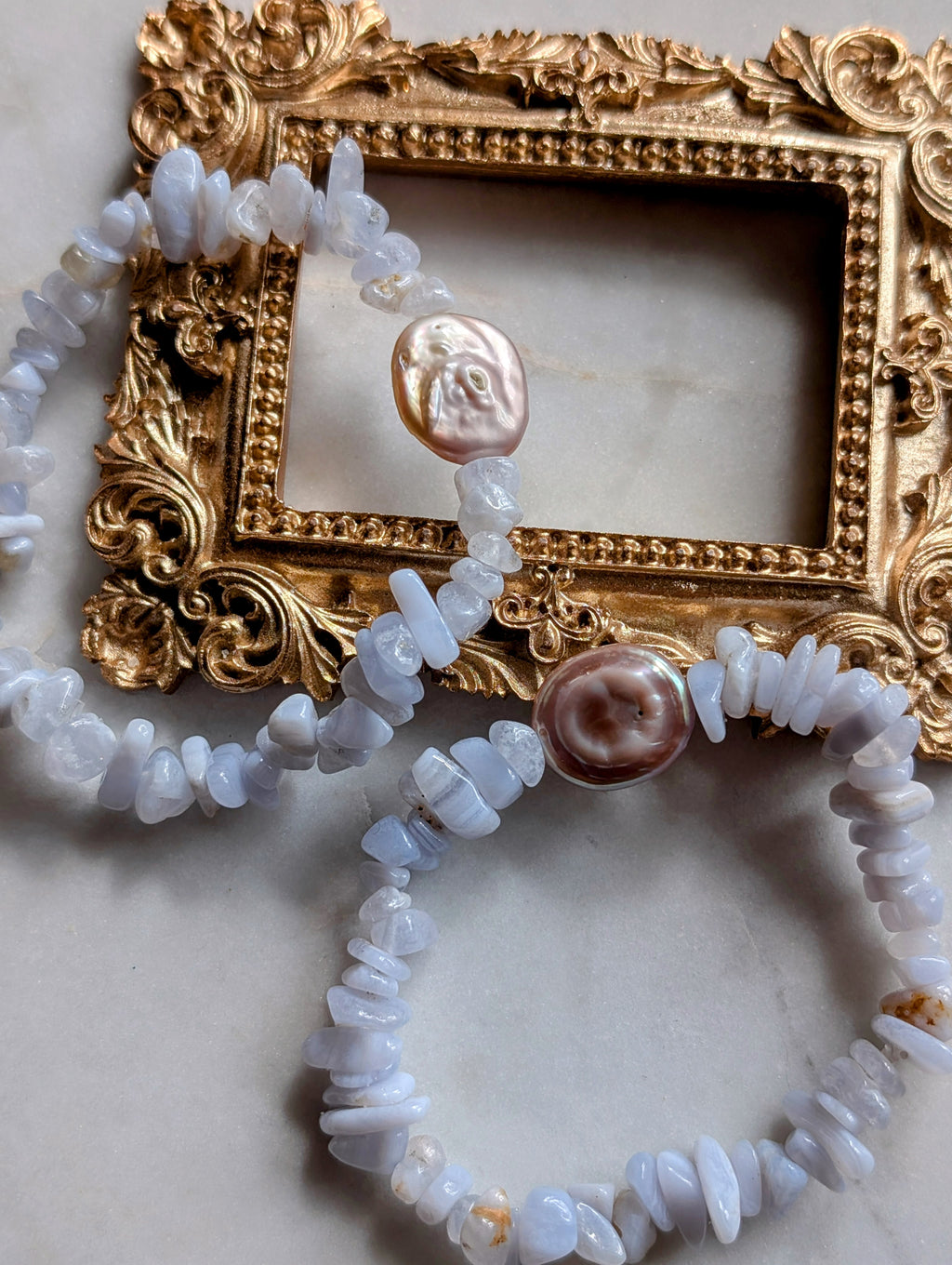 Edelsteinarmband "Wolkenflüstern"