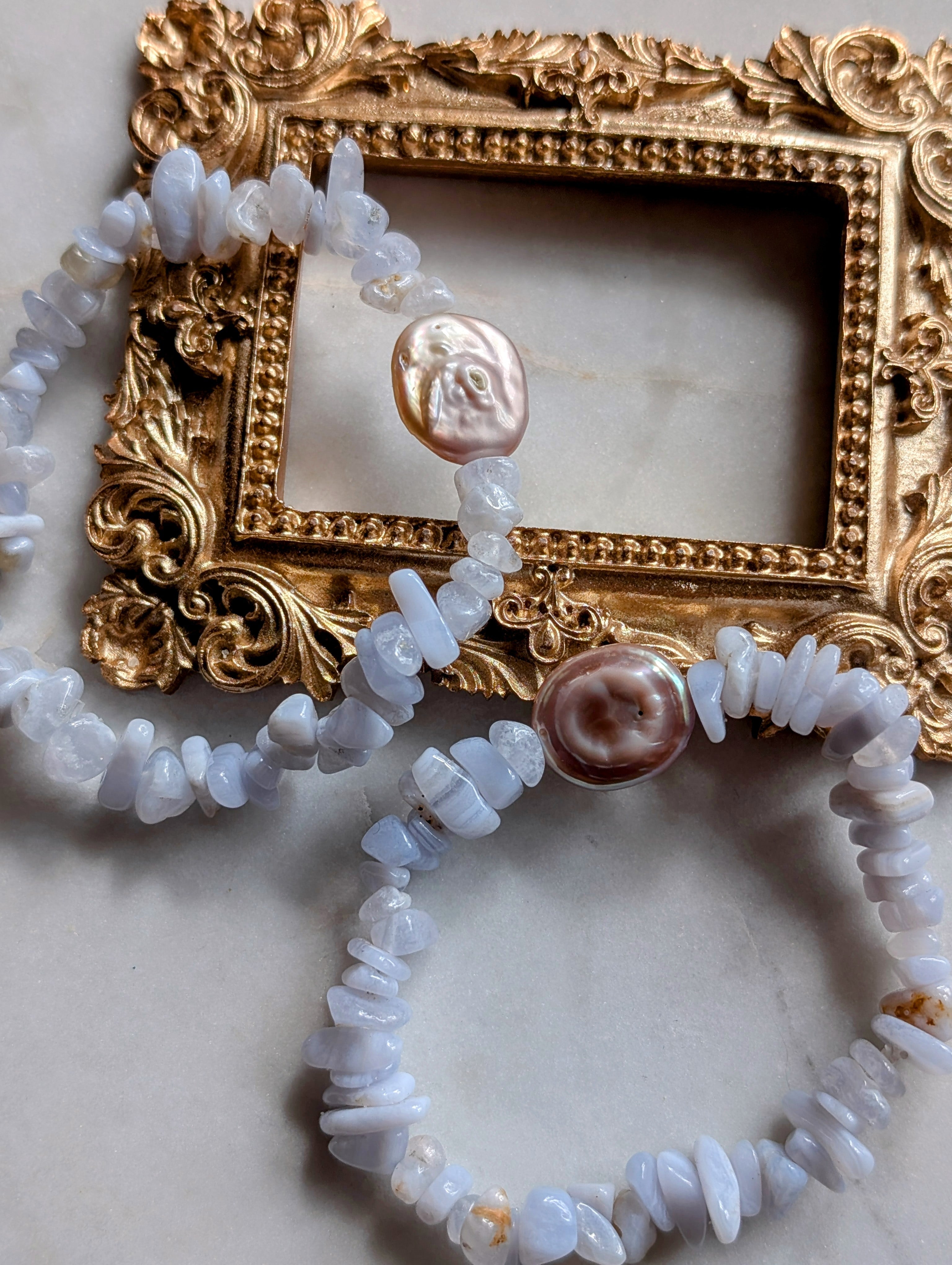 Edelsteinarmband "Wolkenflüstern"