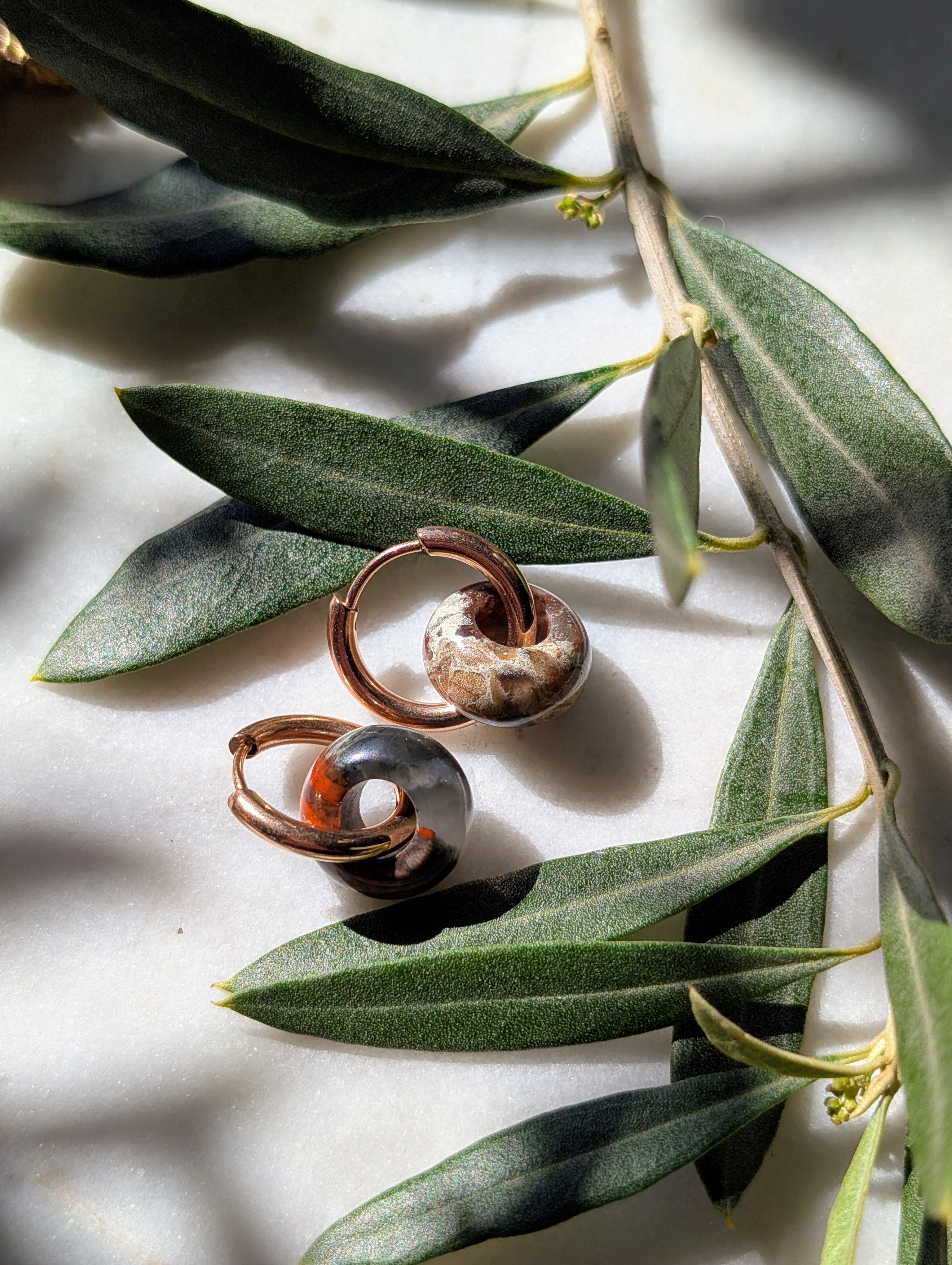 Creolen mit Edelstein Loop - Roter Jaspis