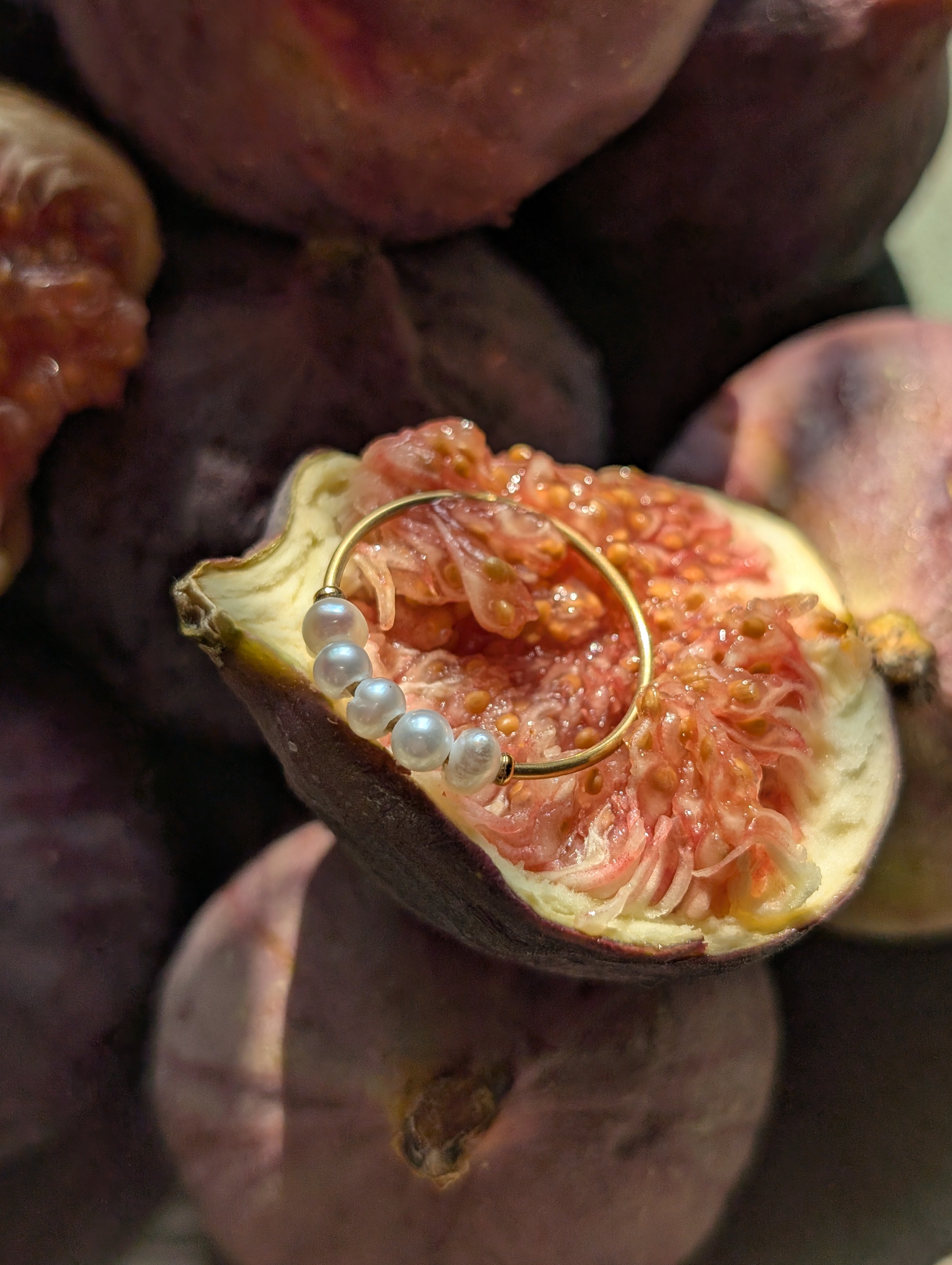 Perlenring "Sweetpea" – Edelstahl mit Süßwasserperlen