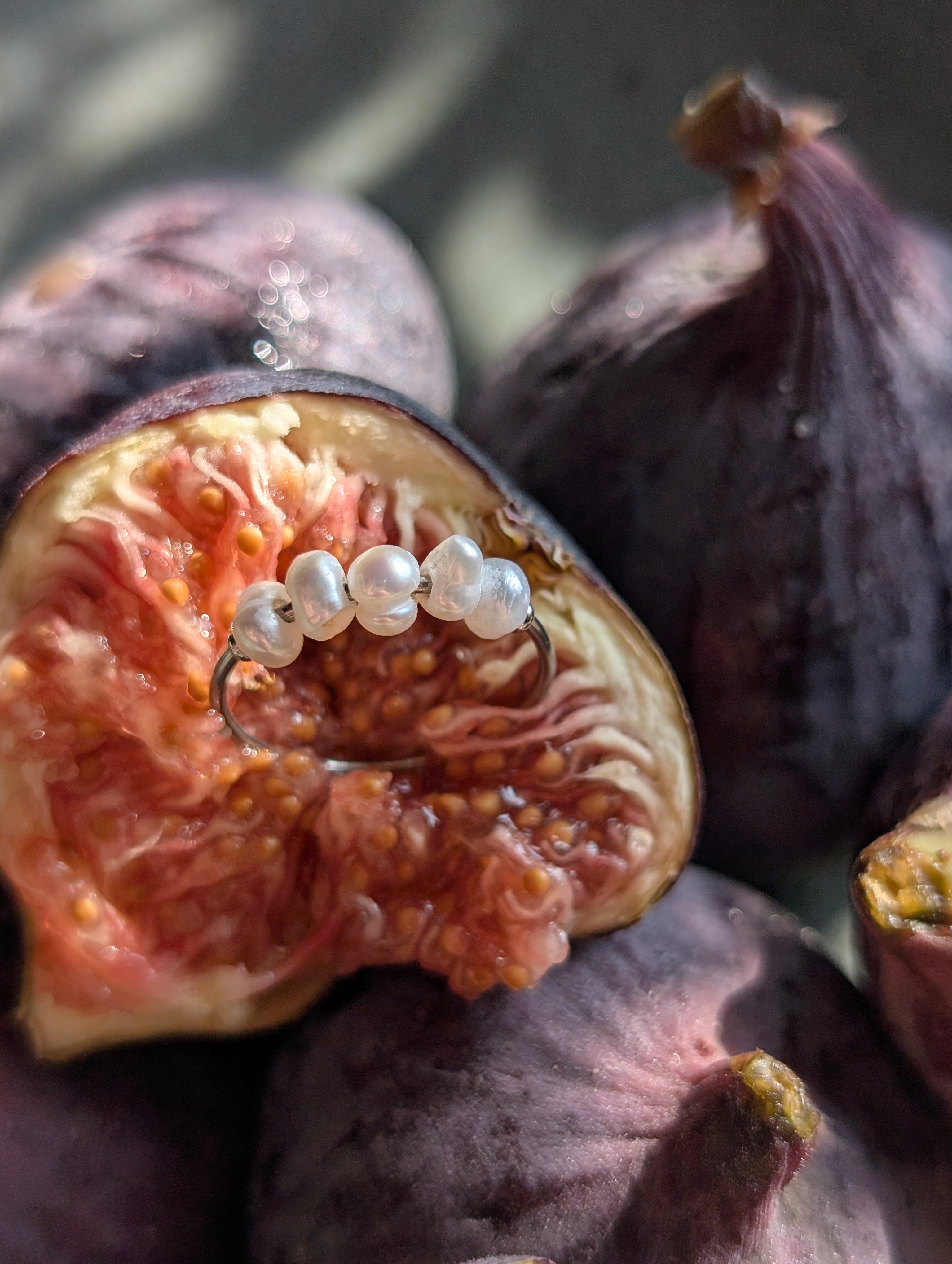 Perlenring "Sweetpea" – Edelstahl mit Süßwasserperlen