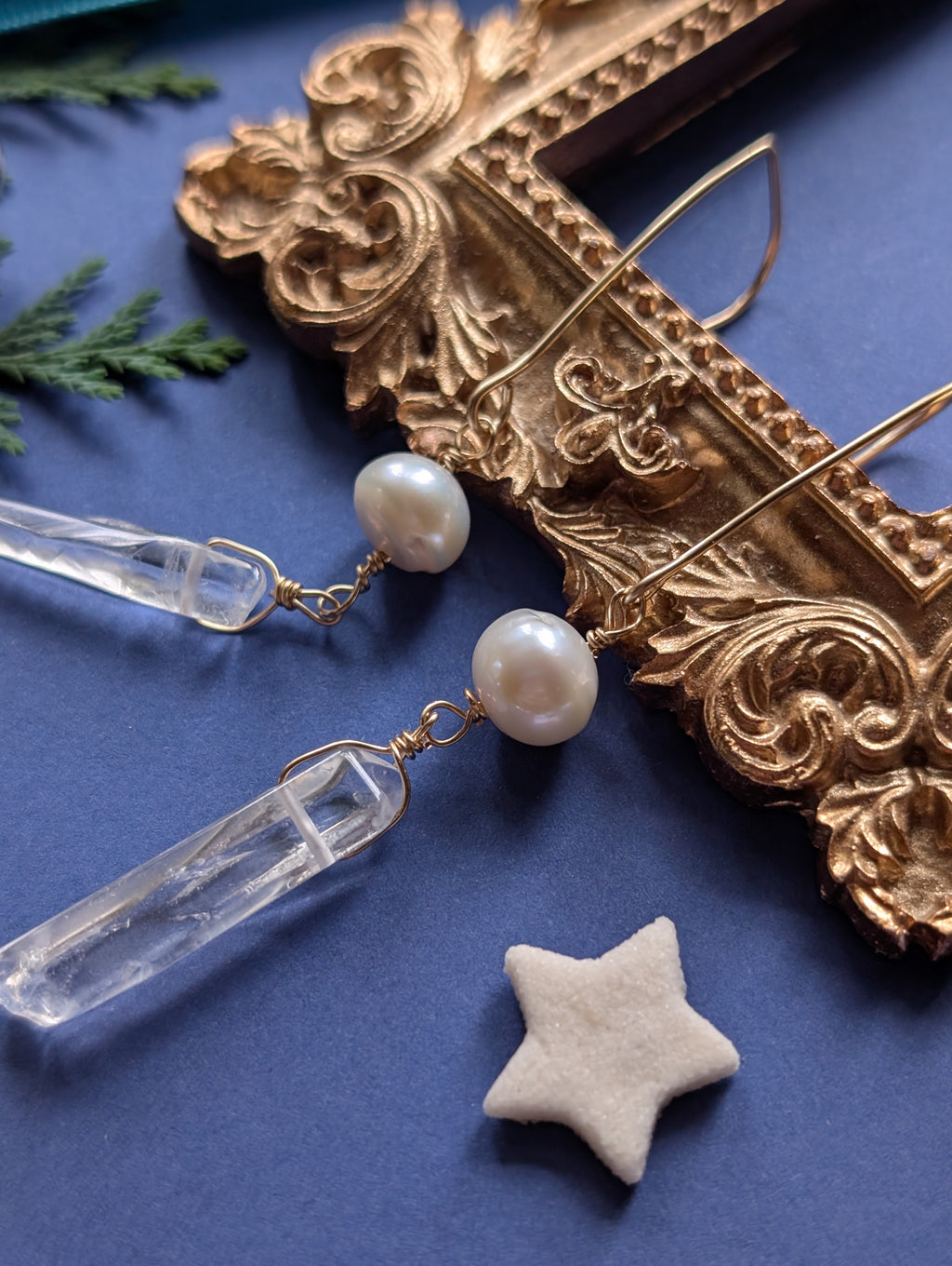 Istapp Pearl - Ohrhänger mit Quarz und  Perle