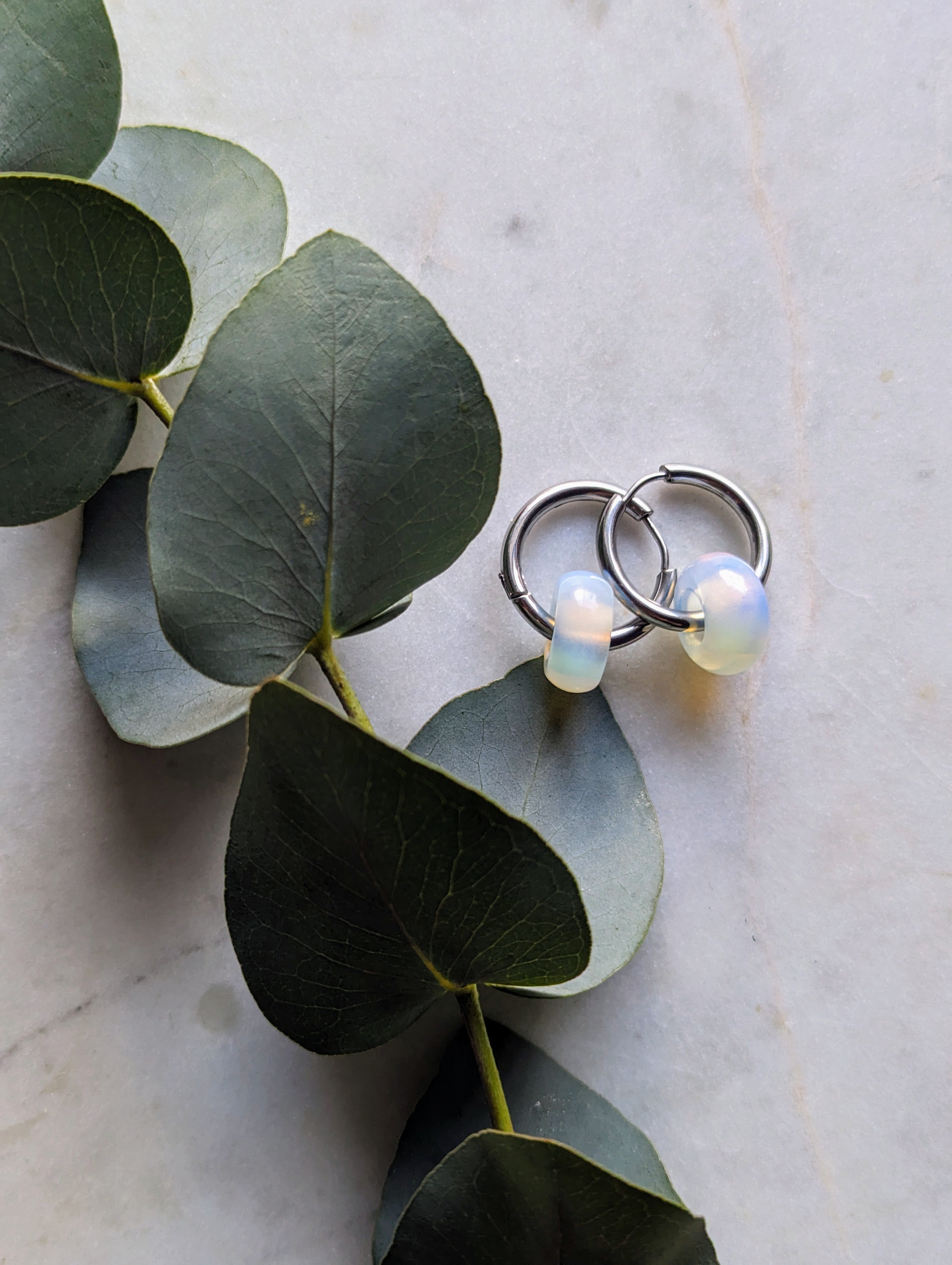 Creolen mit Edelstein Loop - Opalit