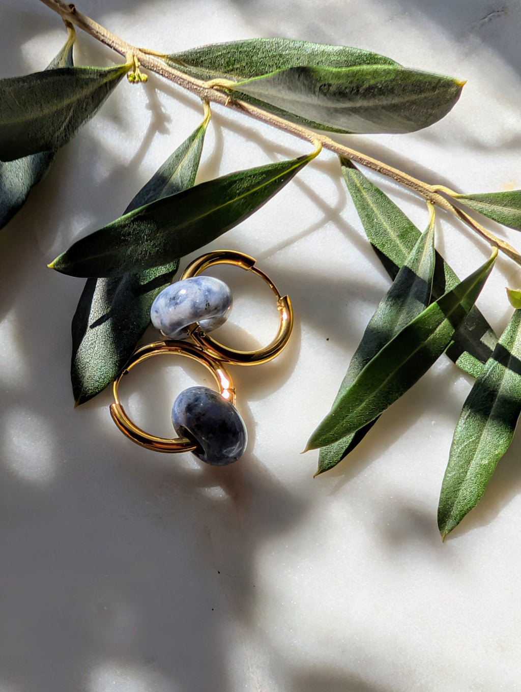 Creolen mit Edelstein Loop - Sodalith